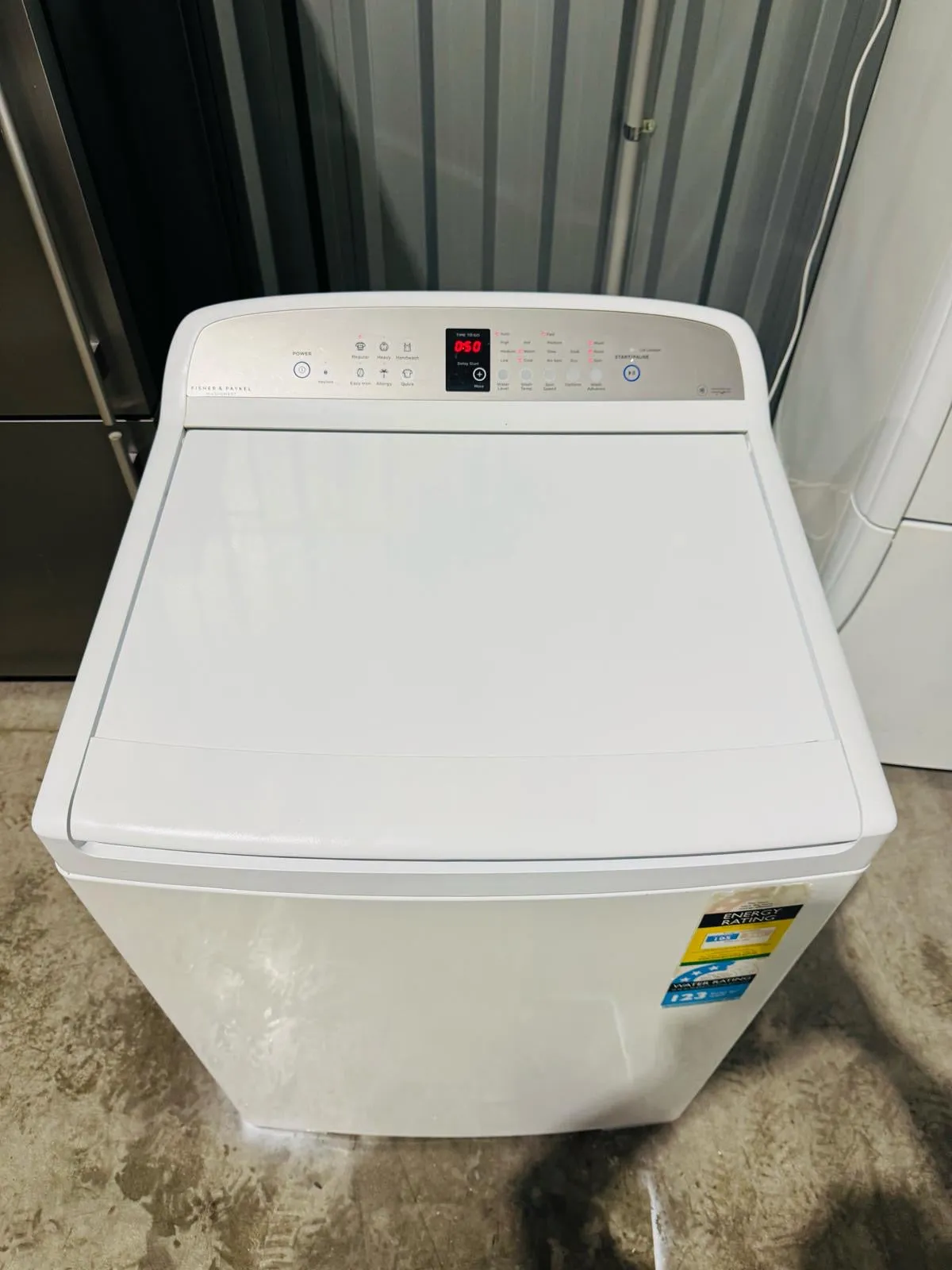 **FISHER & PAYKEL 10 KGS TOP LOADER WASHING MACHINE (WASHSMART)**