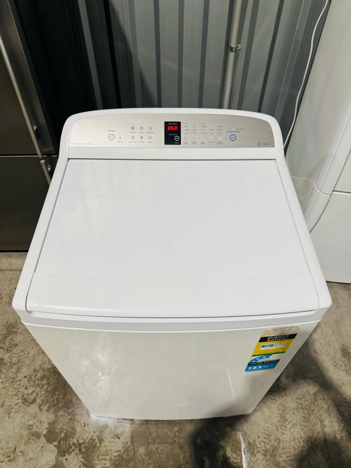 **FISHER & PAYKEL 10 KGS TOP LOADER WASHING MACHINE (WASHSMART)**