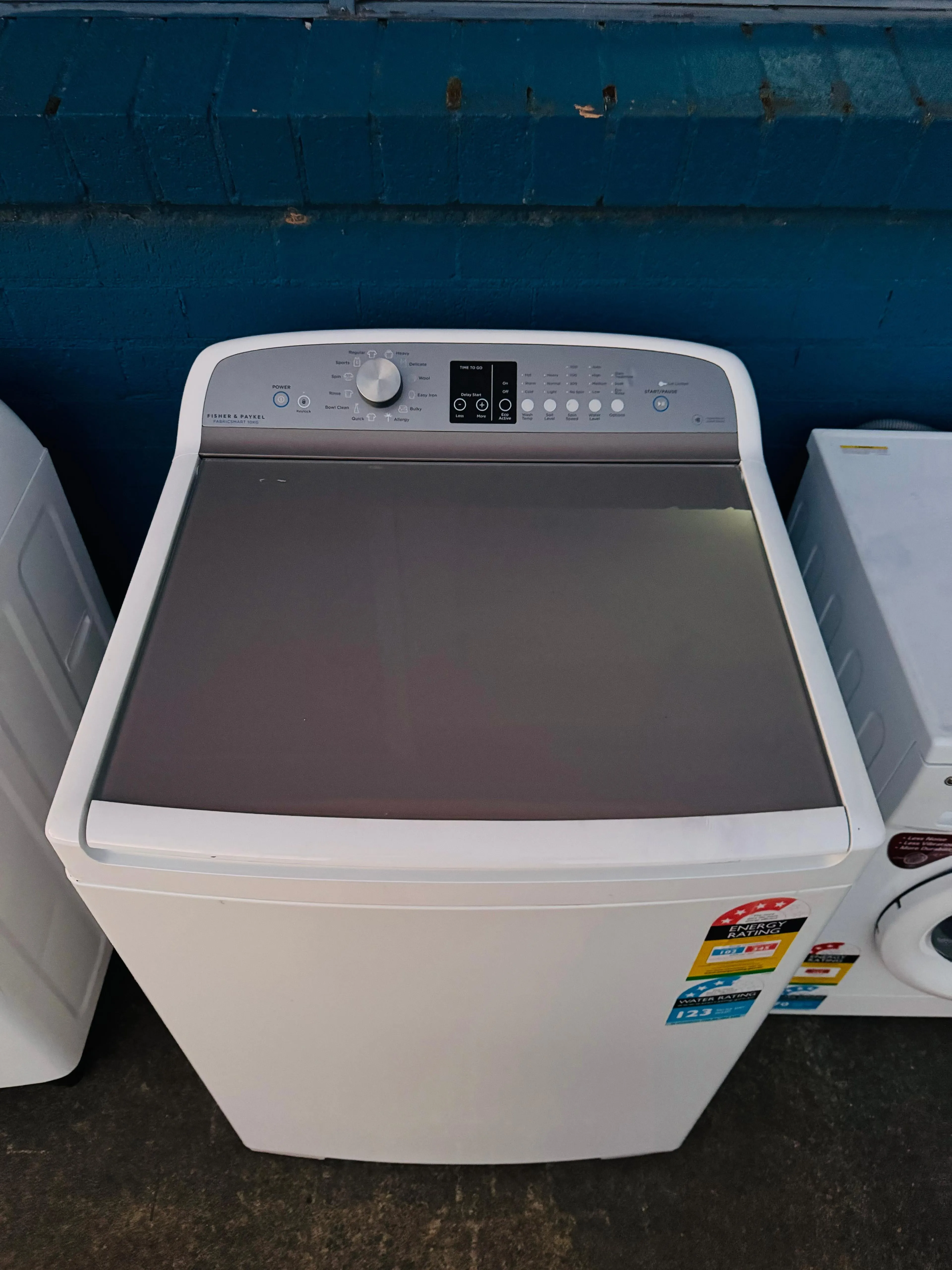 **FISHER & PAYKEL 10 KGS TOP LOADER WASHING MACHINE**