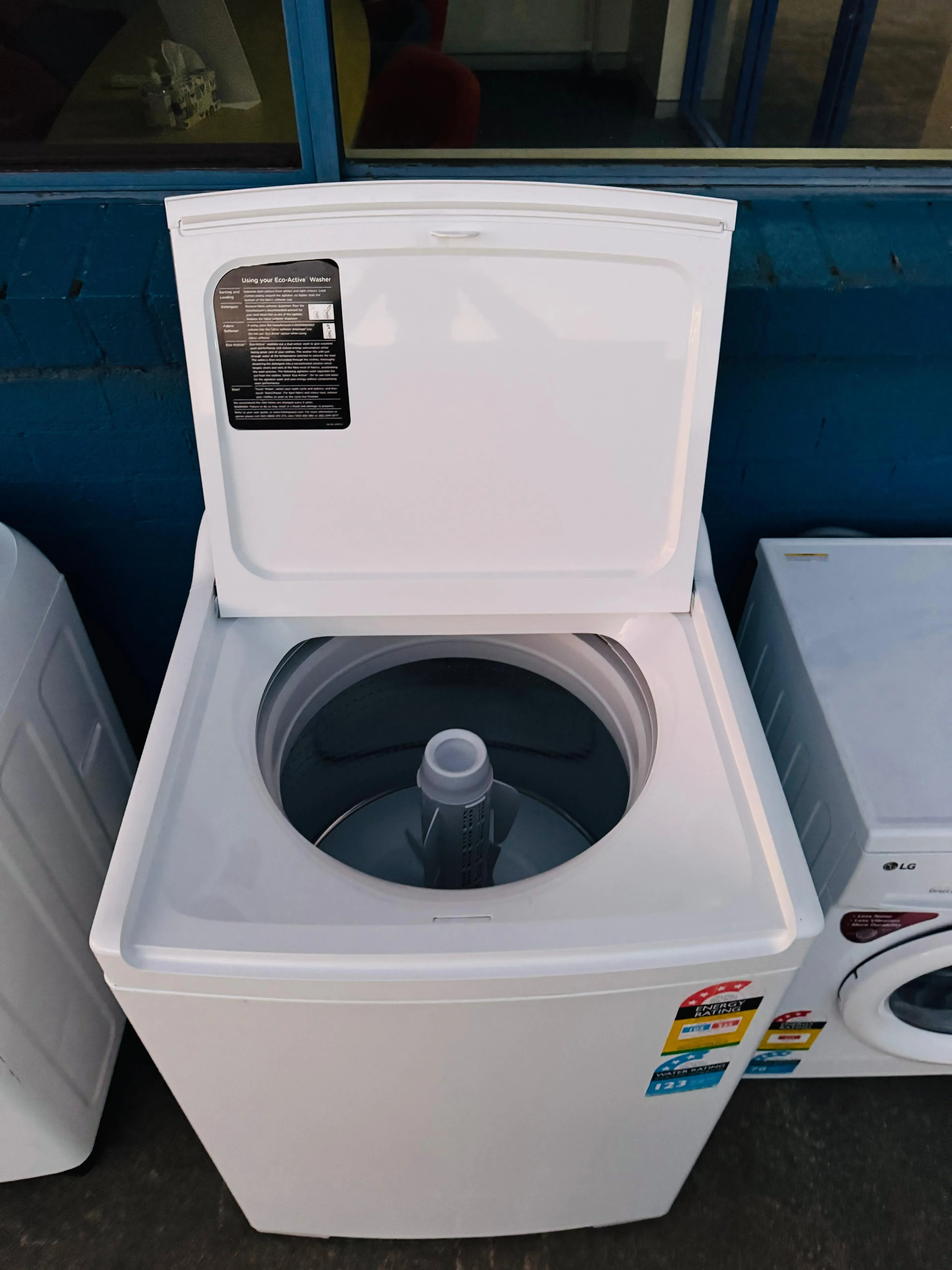 **FISHER & PAYKEL 10 KGS TOP LOADER WASHING MACHINE**