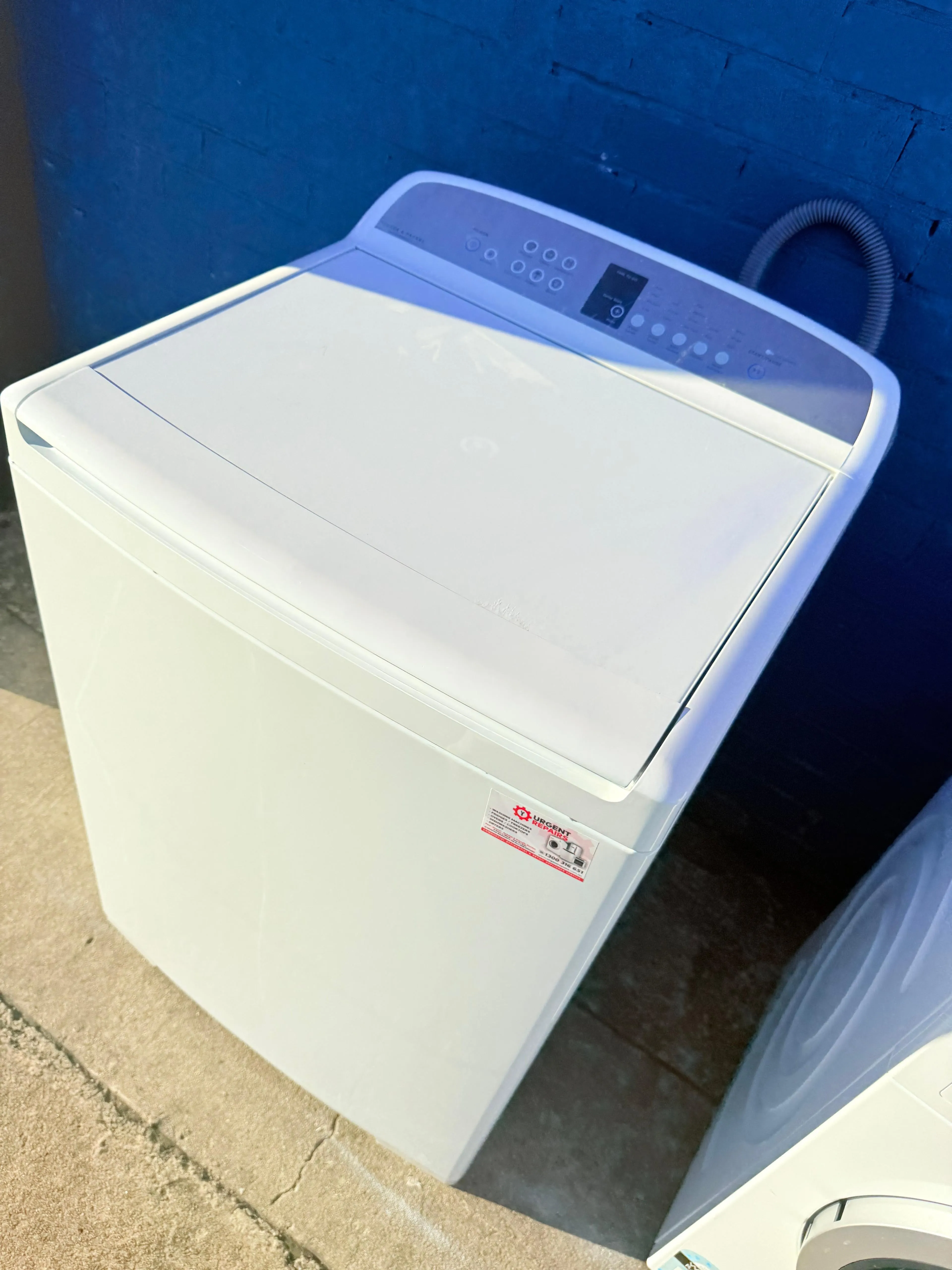 **FISHER & PAYKEL 10 KGS TOP LOADER WASHING MACHINE**