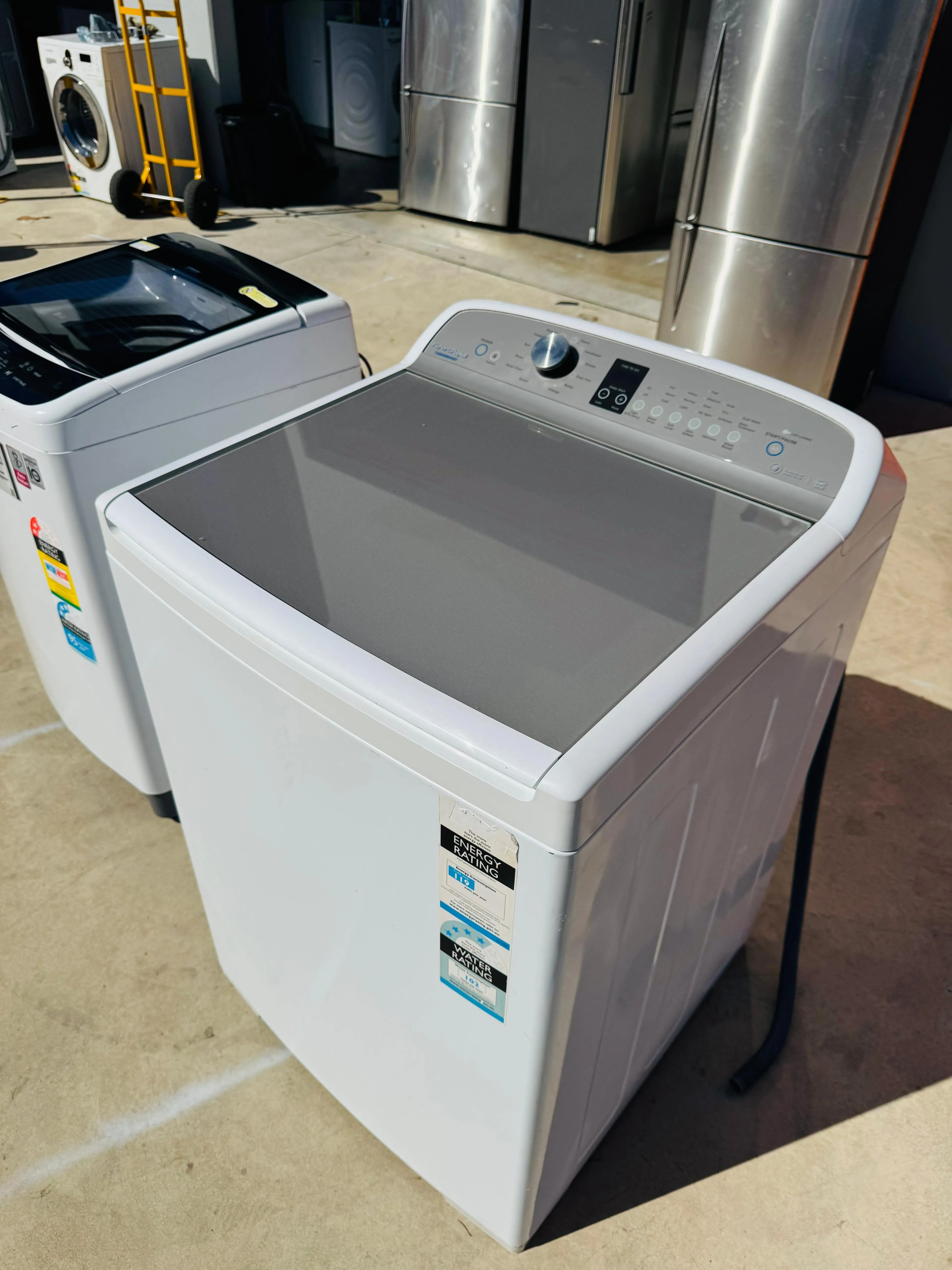 **FISHER & PAYKEL 10KGS TOP LOADER WASHING MACHINE**