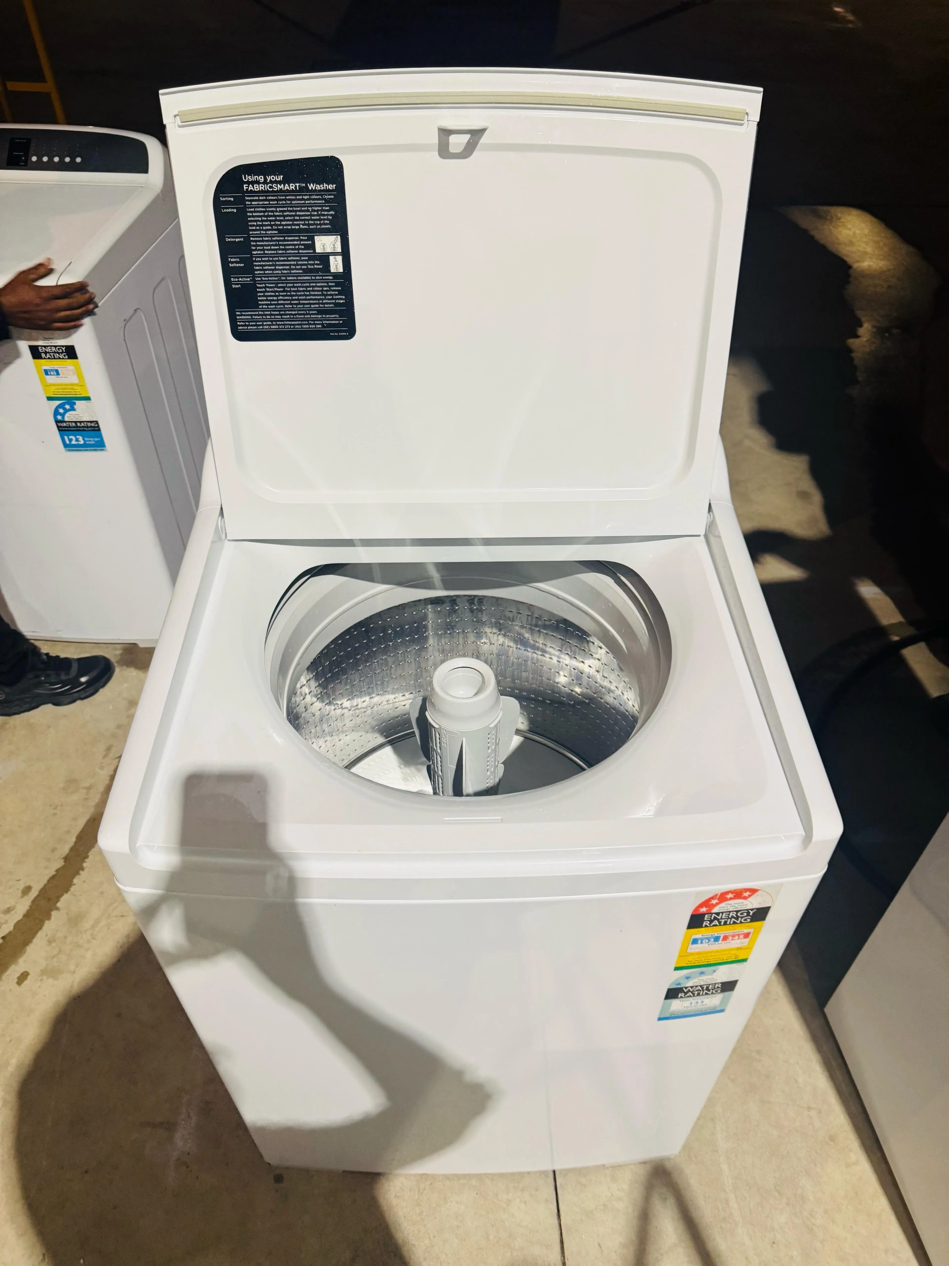**FISHER & PAYKEL 10KGS TOP LOADER WASHING MACHINE**