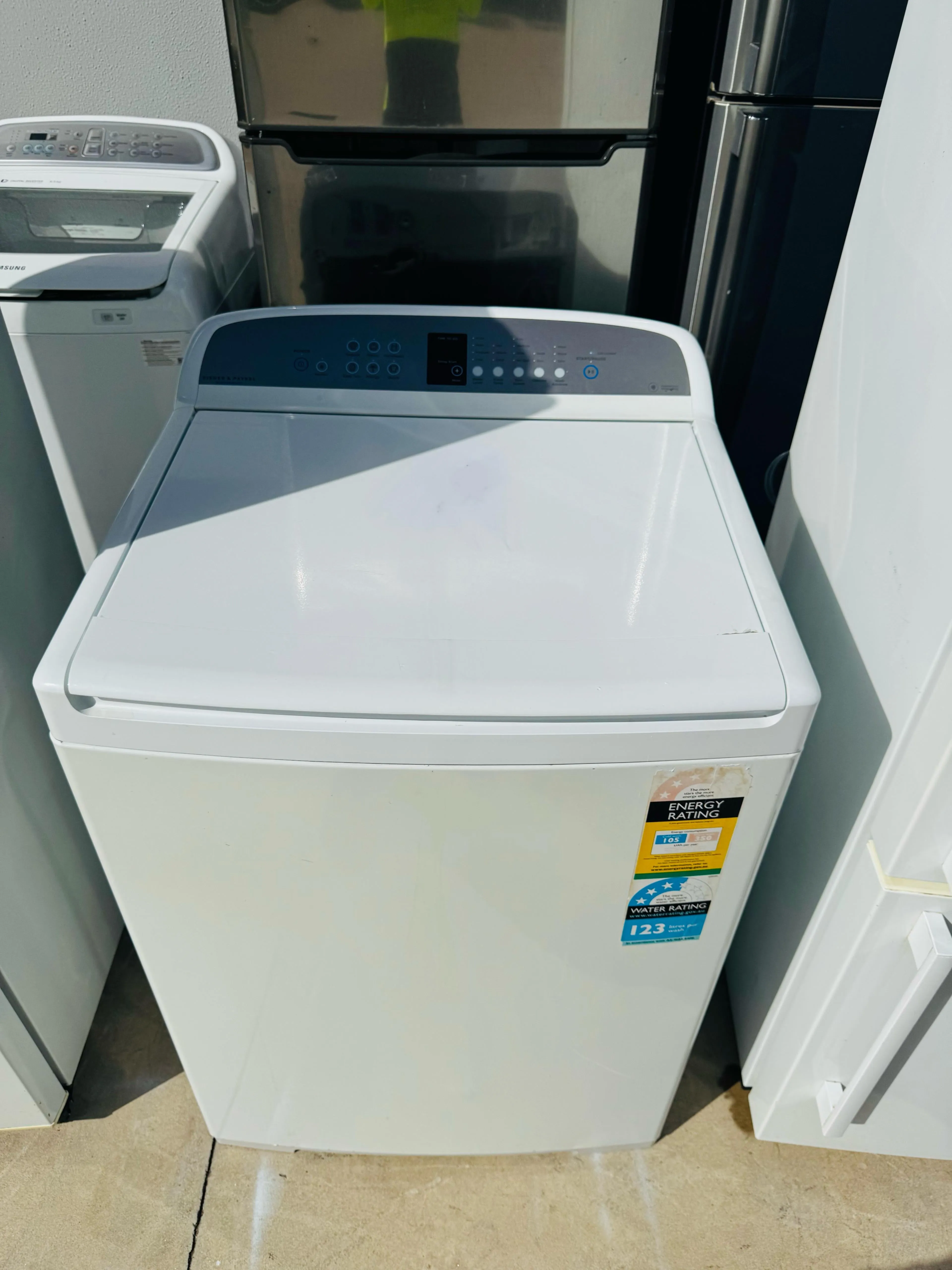 **FISHER & PAYKEL 10KGS TOP LOADER WASHING MACHINE**