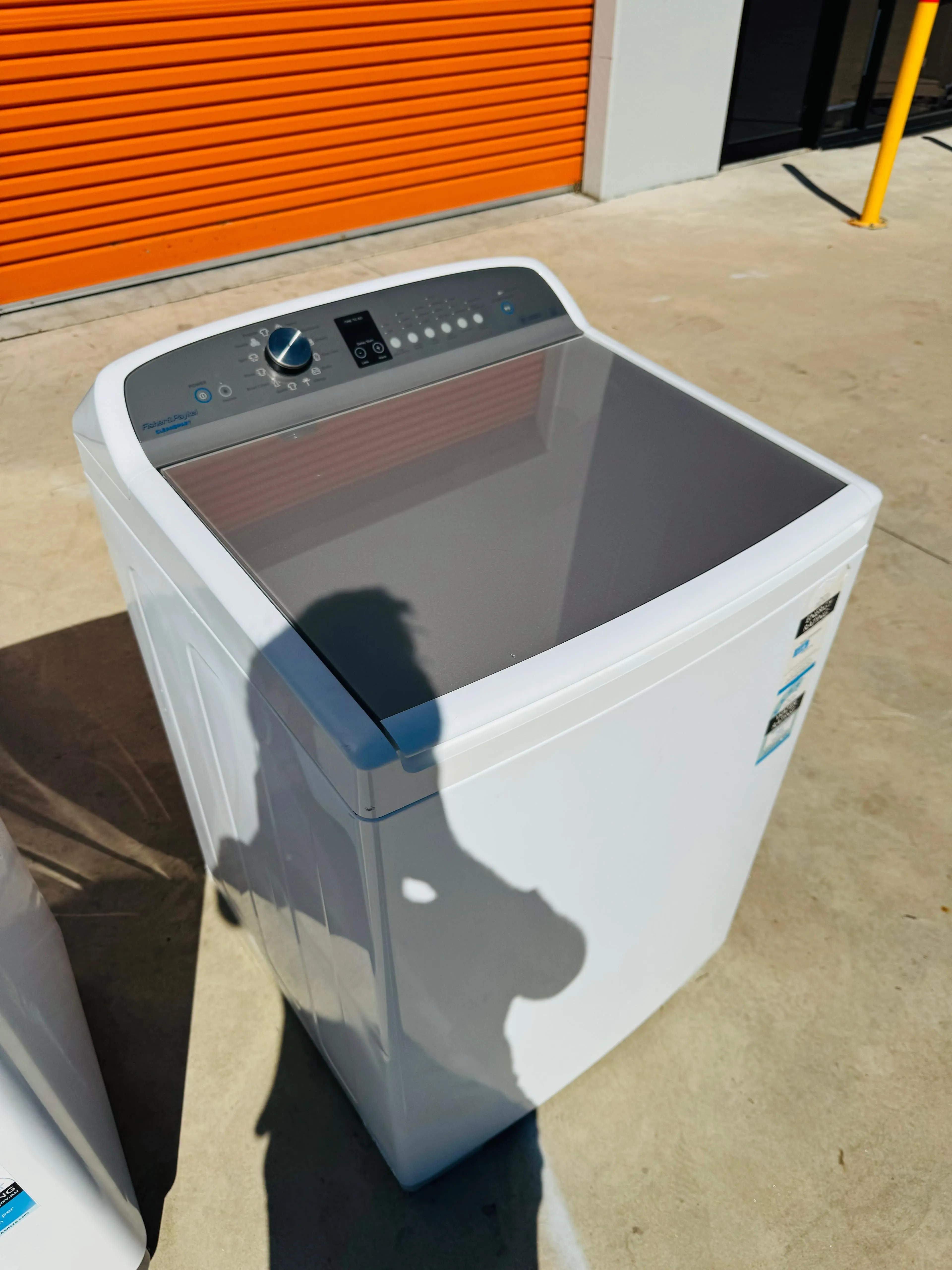 **FISHER & PAYKEL 10KGS TOP LOADER WASHING MACHINE**