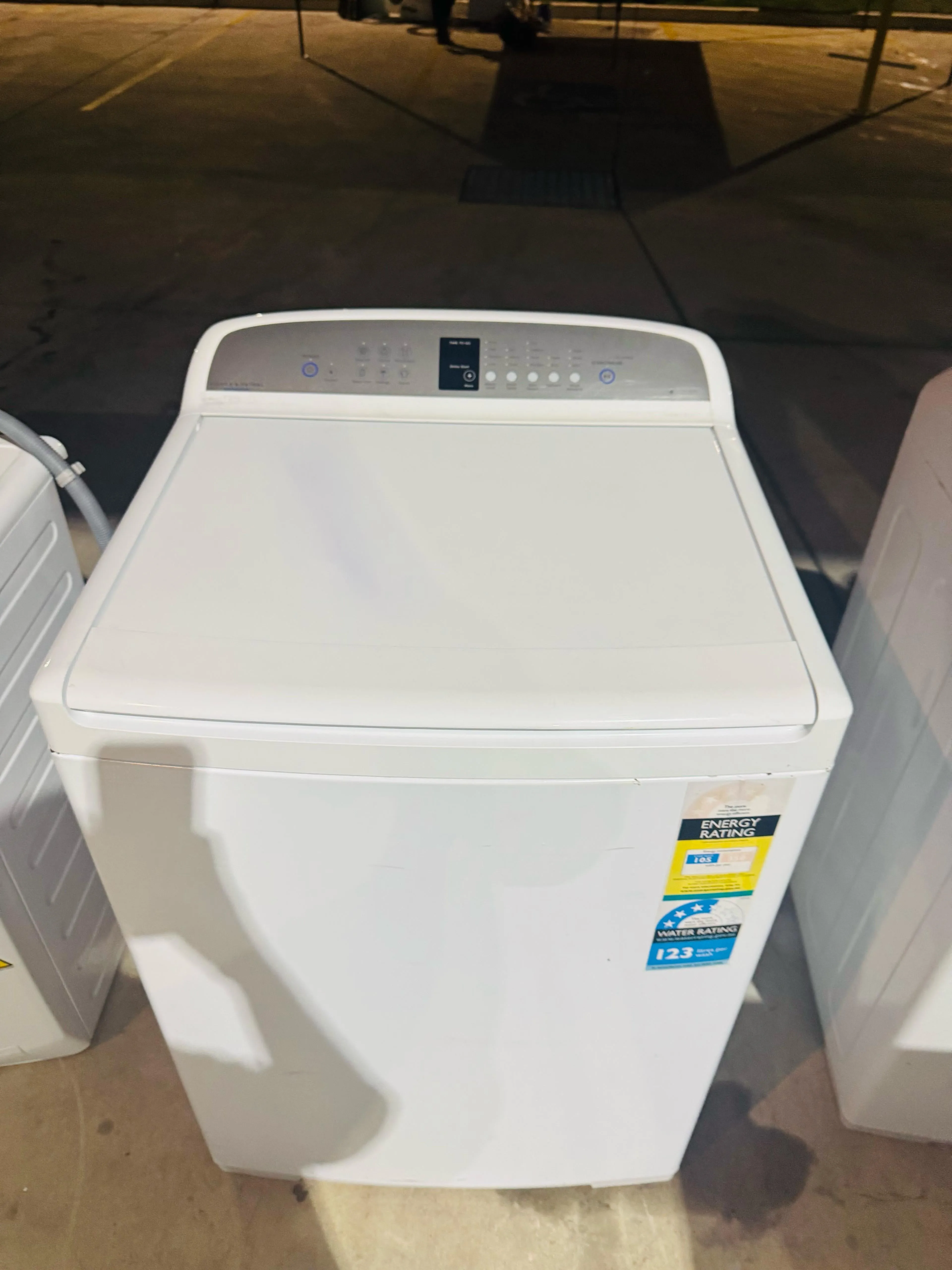 **FISHER & PAYKEL 10KGS TOP LOADER WASHING MACHINE**