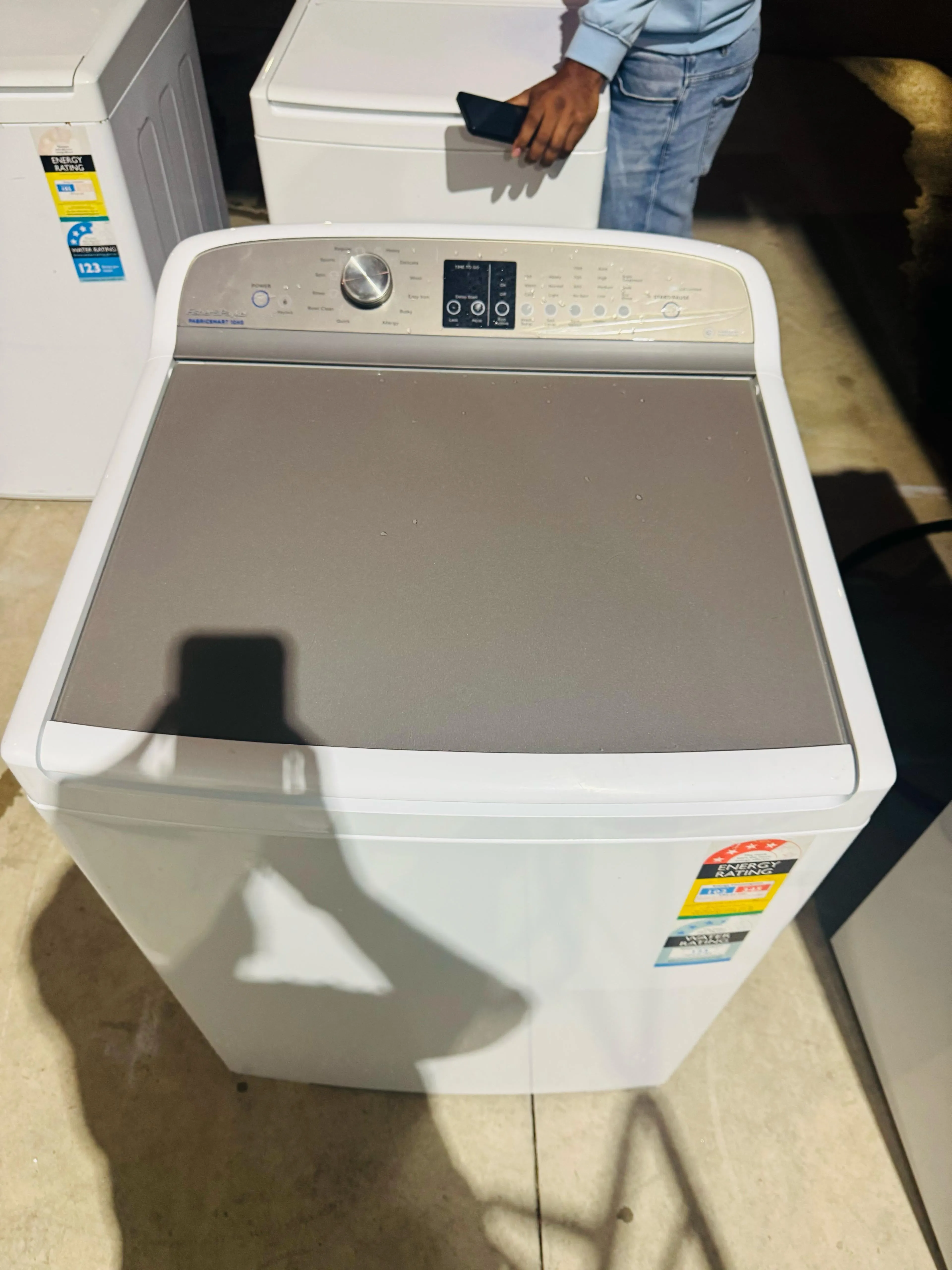 **FISHER & PAYKEL 10KGS TOP LOADER WASHING MACHINE**