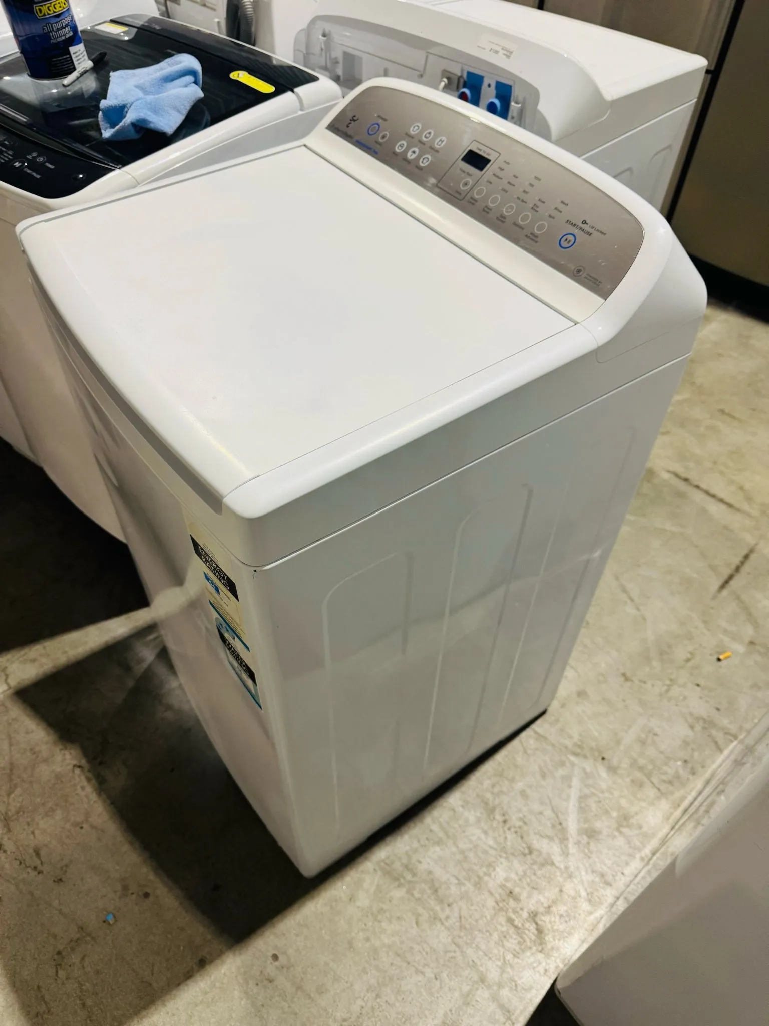**FISHER & PAYKEL 7 KGS TOP LOADER WASHING MACHINE (C)**