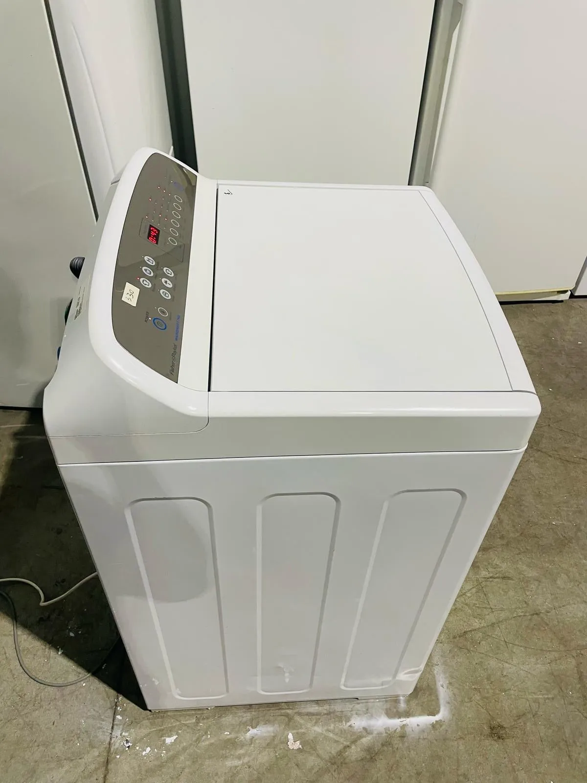 **FISHER & PAYKEL 7 KGS TOP LOADER WASHING MACHINE (E)**