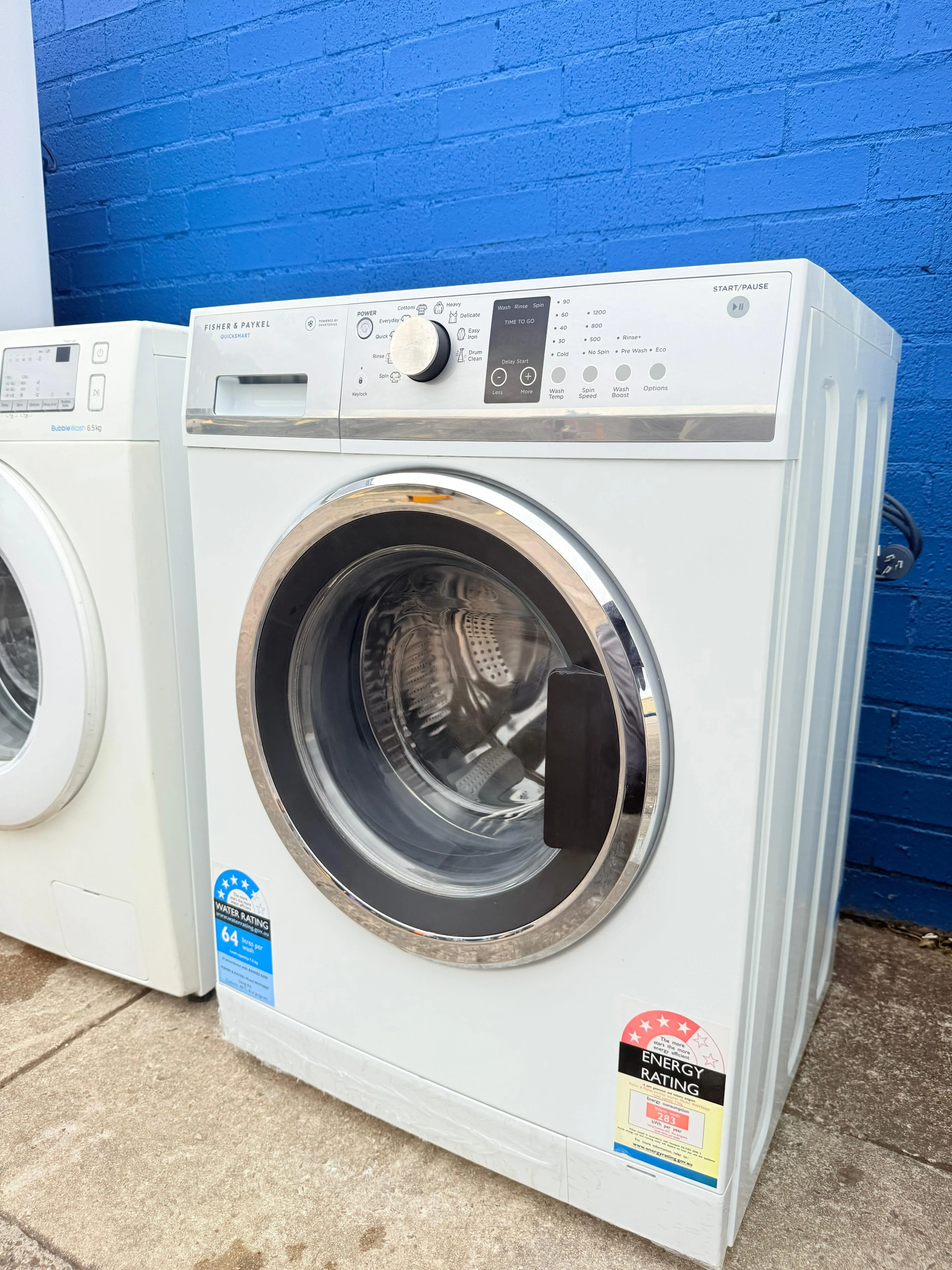 **FISHER & PAYKEL 7.5KGS FRONT LOADER WASHING MACHINE**
