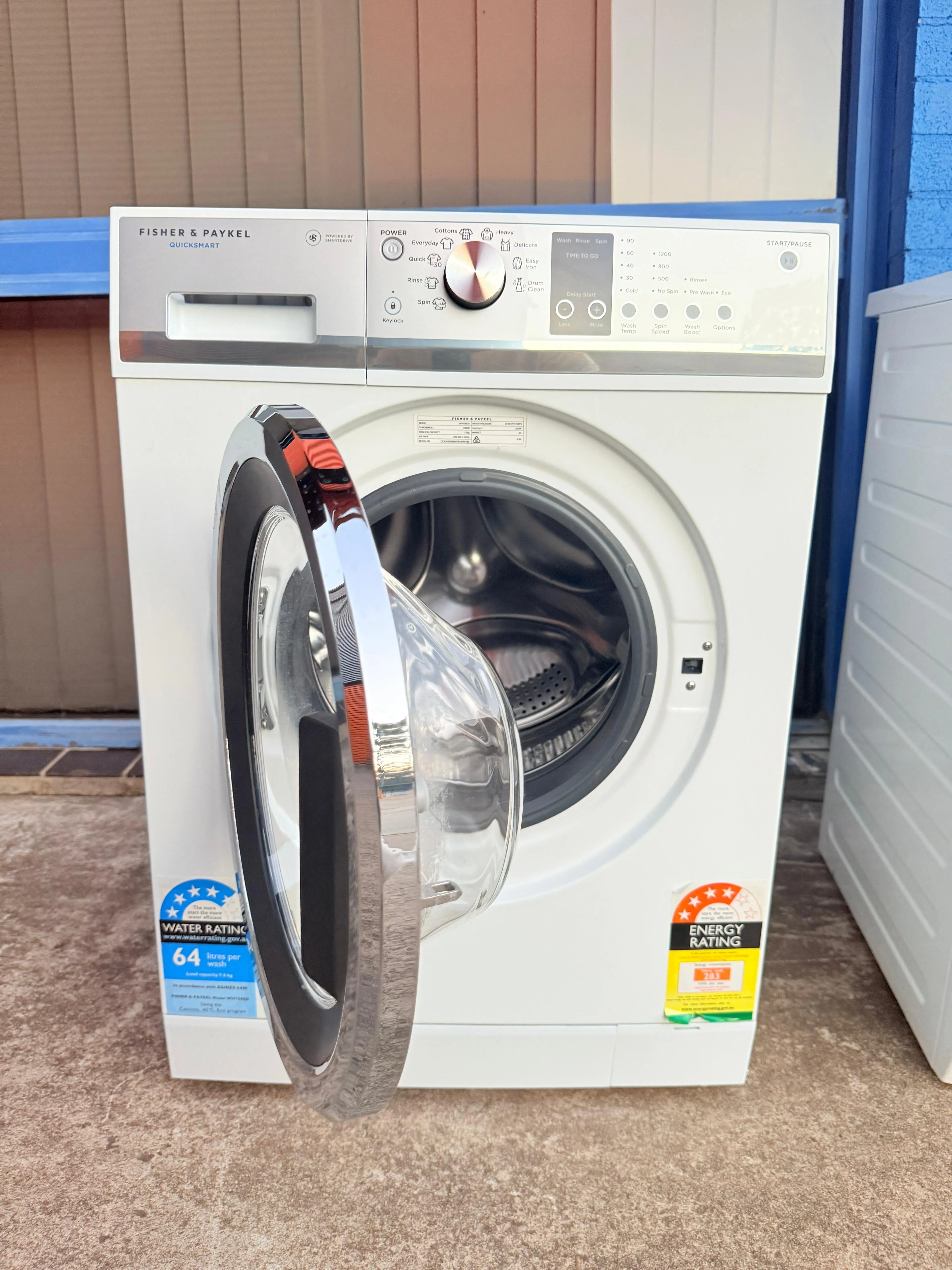 **FISHER & PAYKEL 7.5KGS FRONT LOADER WASHING MACHINE**