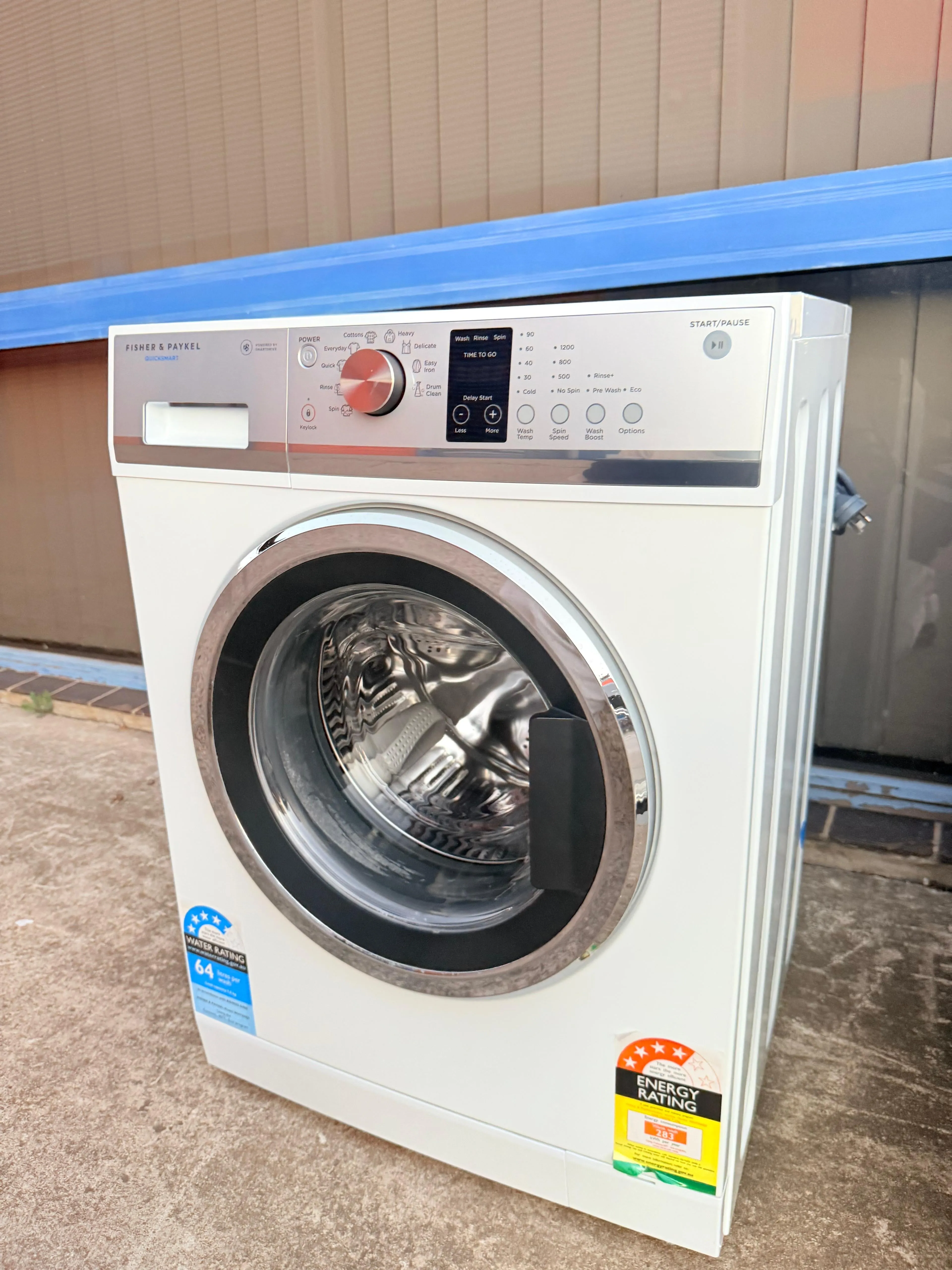 **FISHER & PAYKEL 7.5KGS FRONT LOADER WASHING MACHINE**