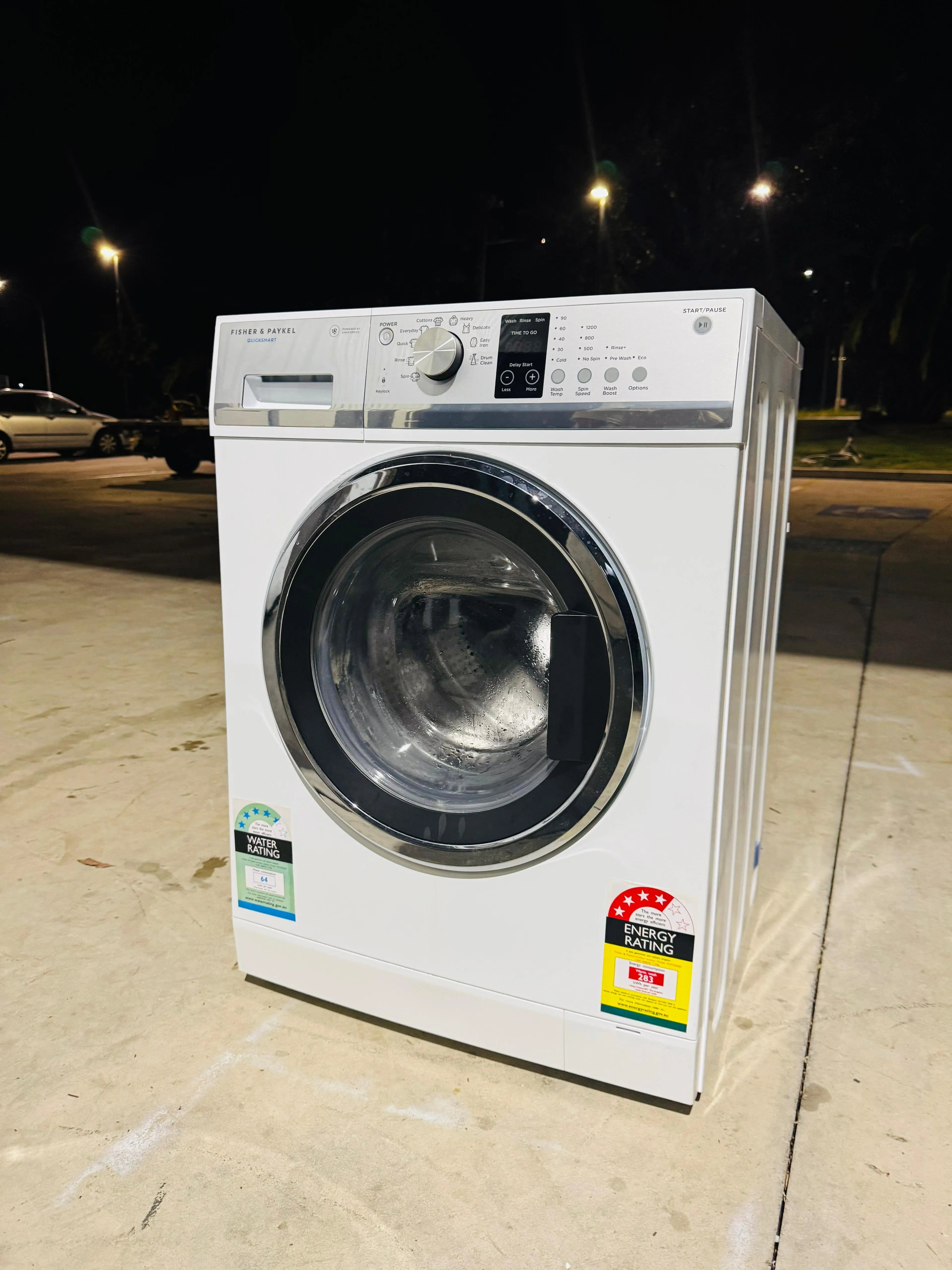 **FISHER & PAYKEL 7.5KGS FRONT LOADER WASHING MACHINE**