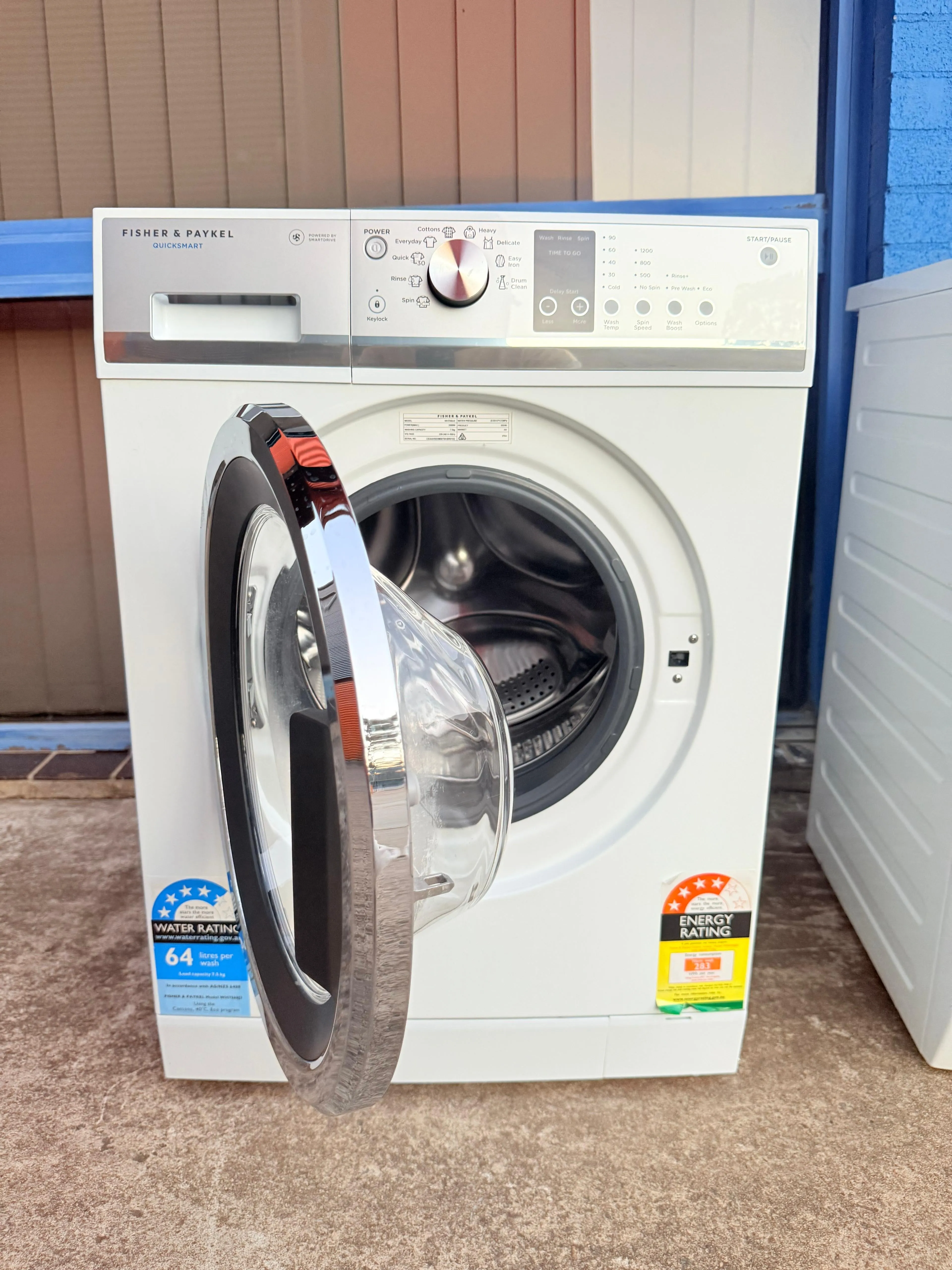 **FISHER & PAYKEL 7.5KGS FRONT LOADER WASHING MACHINE**