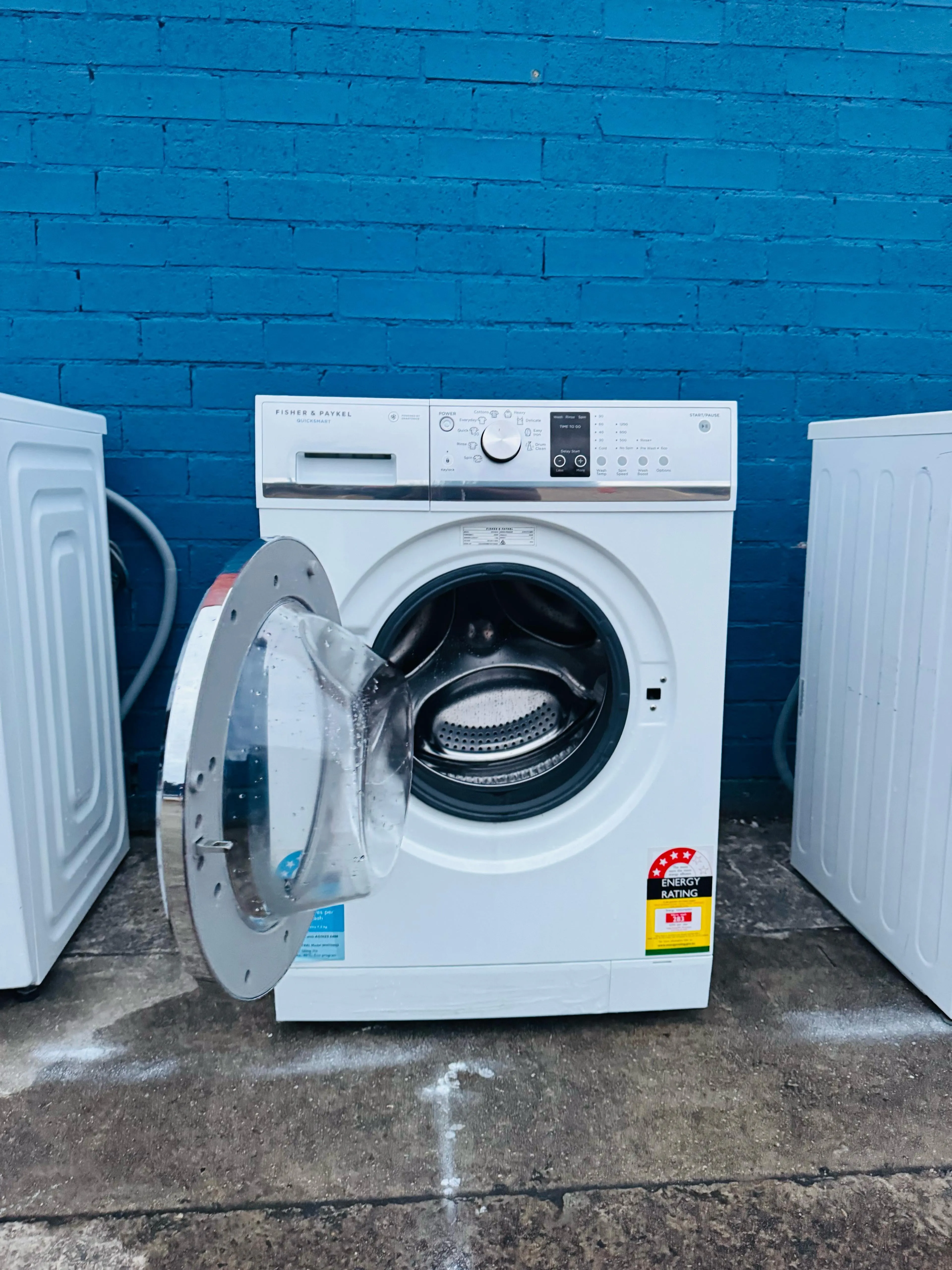 **FISHER & PAYKEL 7.5KGS FRONT LOADER WASHING MACHINE**