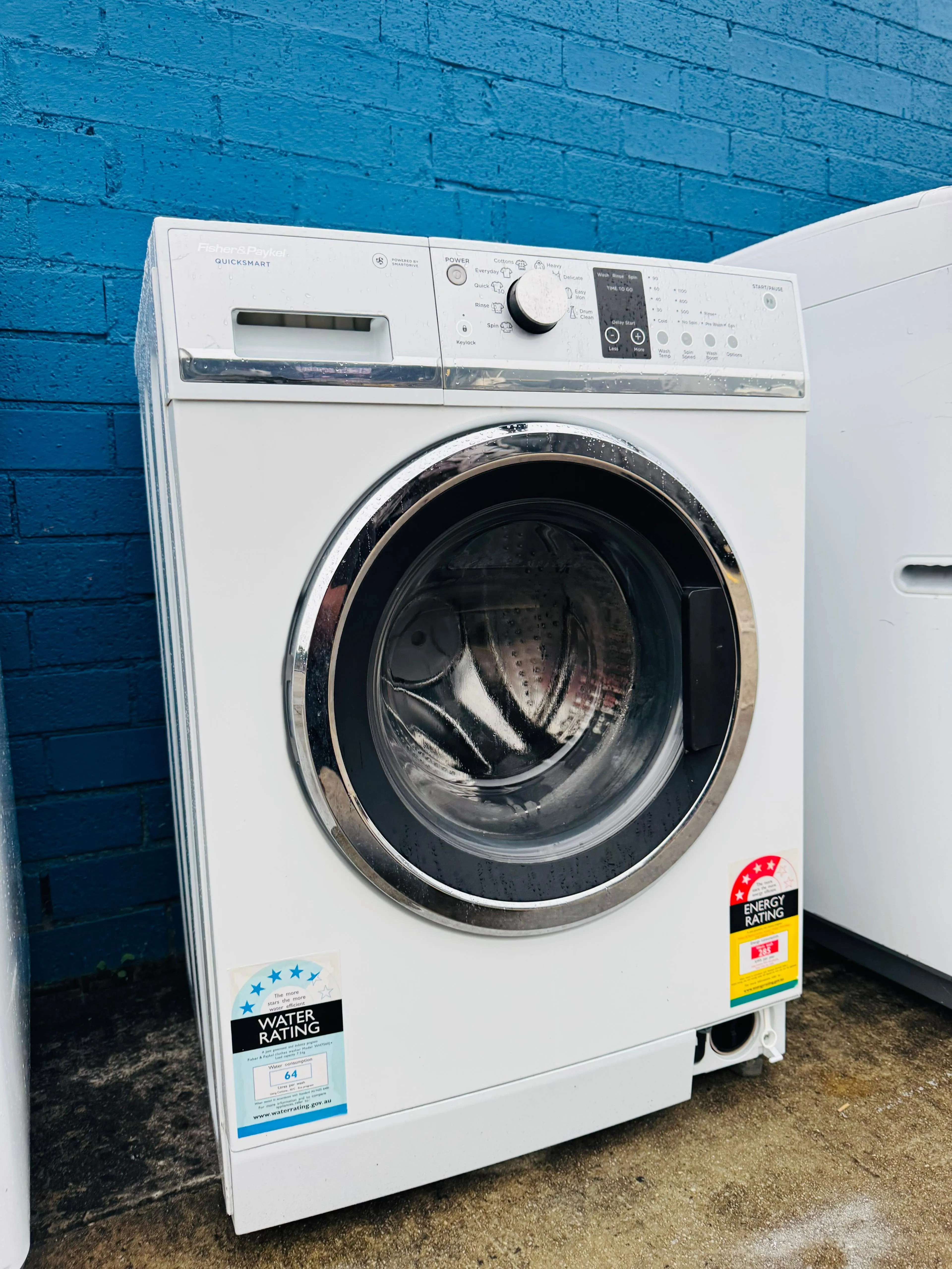 **FISHER & PAYKEL 7.5KGS FRONT LOADER WASHING MACHINE**