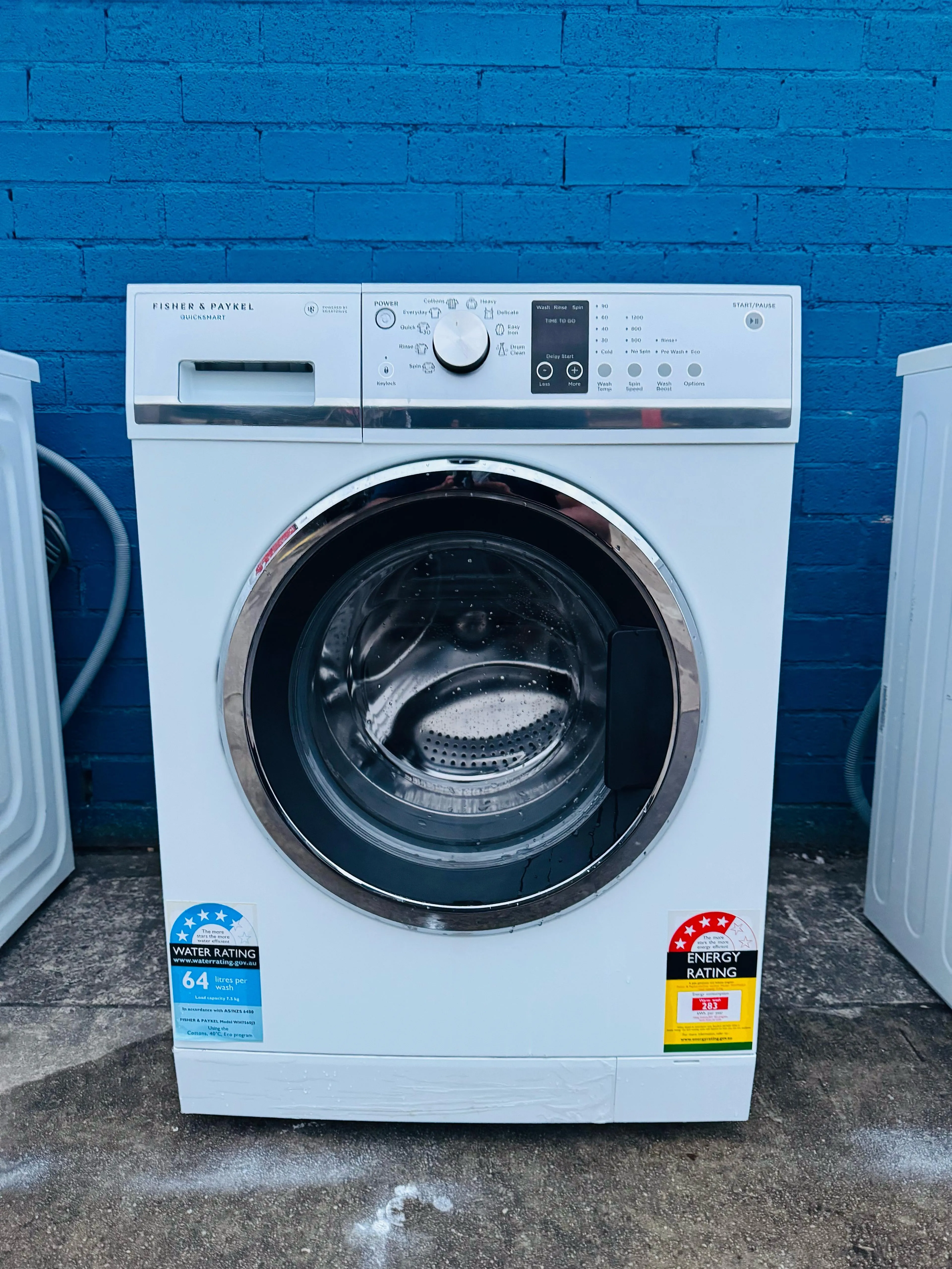 **FISHER & PAYKEL 7.5KGS FRONT LOADER WASHING MACHINE**