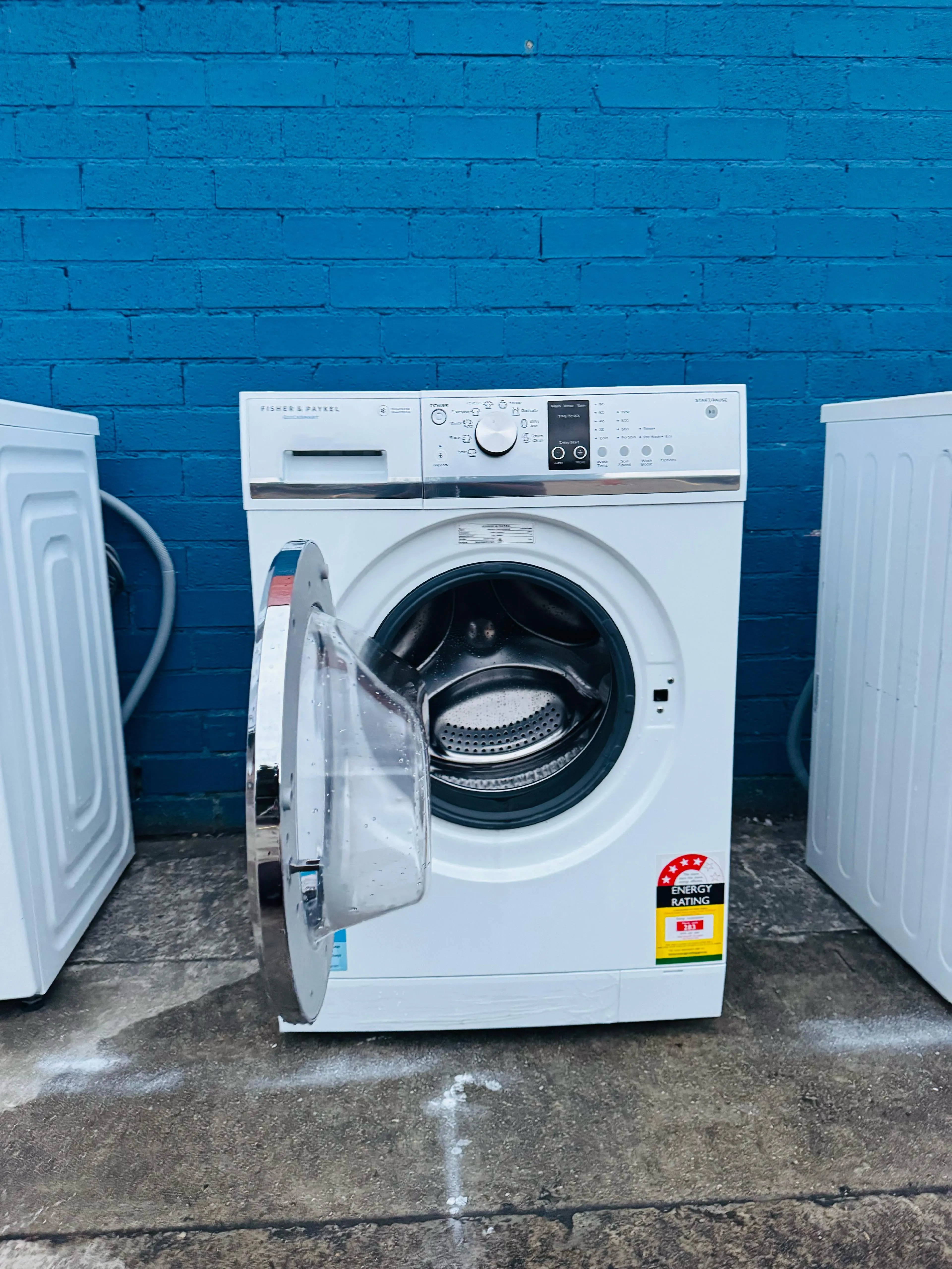 **FISHER & PAYKEL 7.5KGS FRONT LOADER WASHING MACHINE**