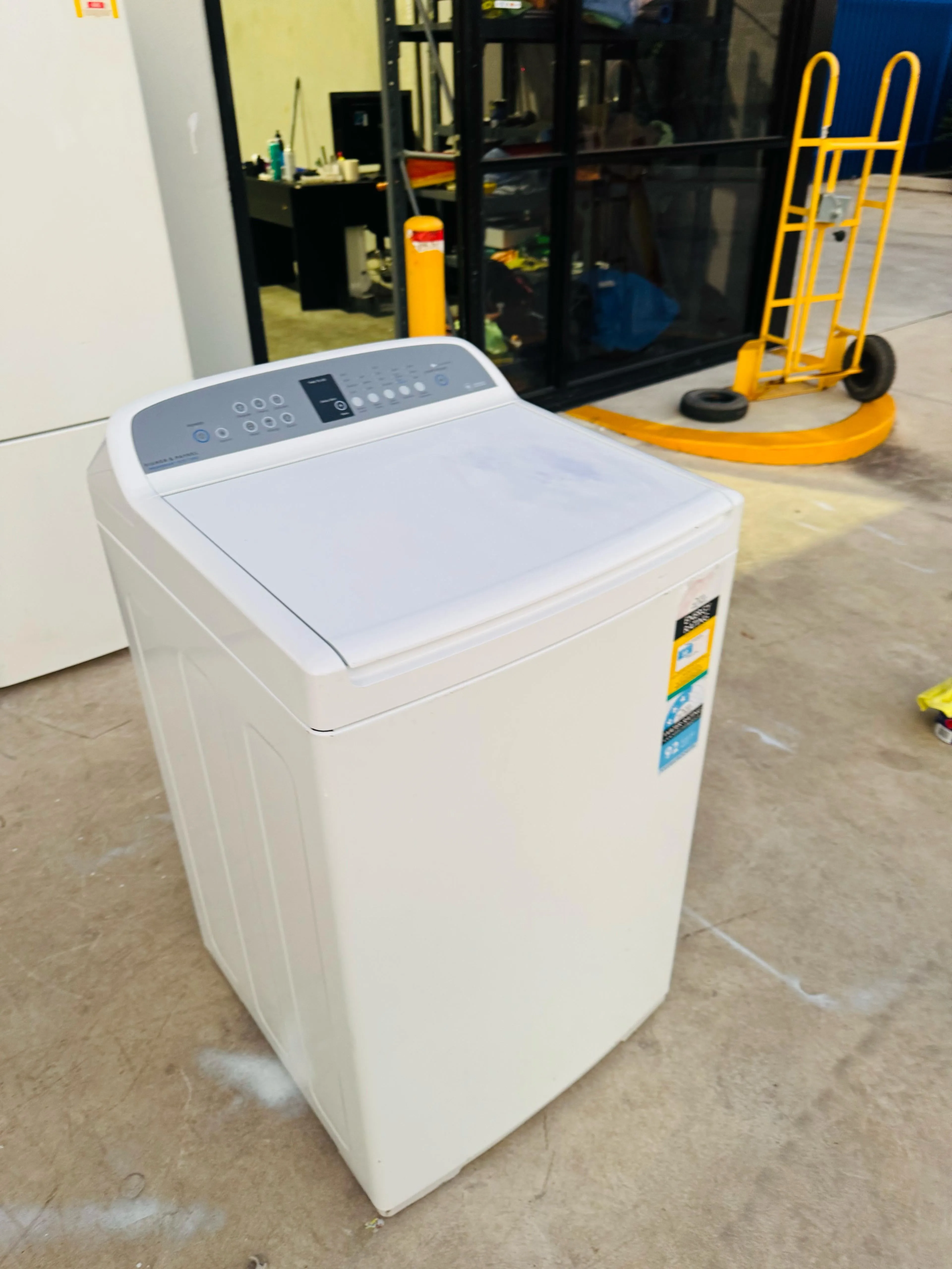 **FISHER & PAYKEL 7.5KGS TOP LOADER WASHING MACHINE**