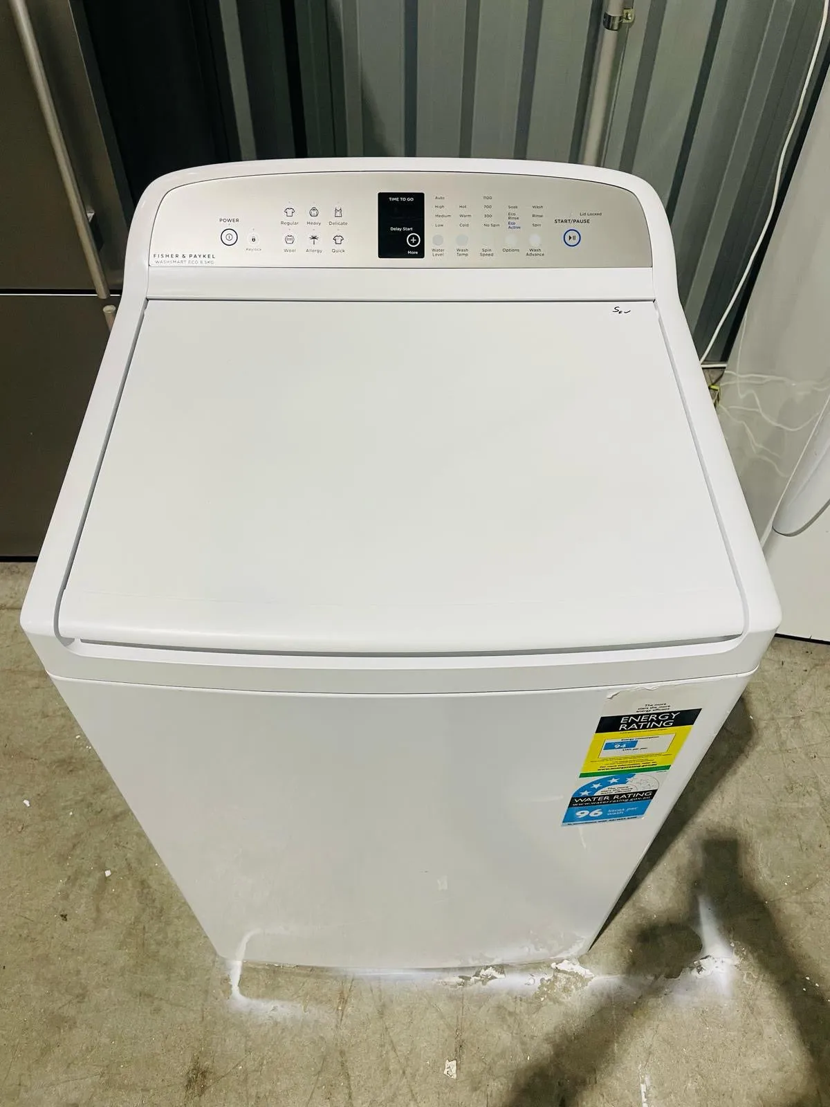 **FISHER & PAYKEL 8.5 KGS TOP LOADER WASHING MACHINE (F)**