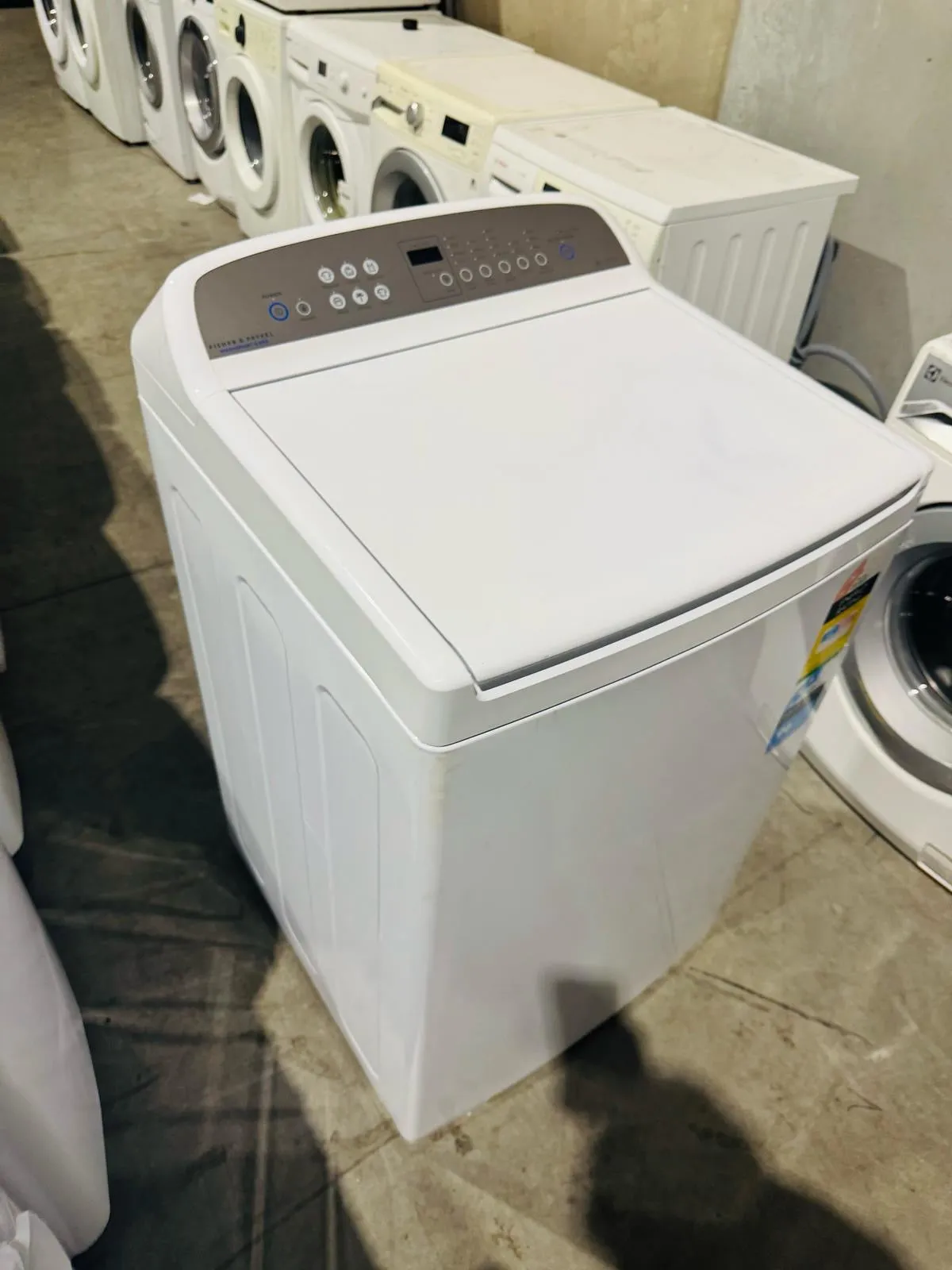 **FISHER & PAYKEL 8.5 KGS TOP LOADER WASHING MACHINE (J)**