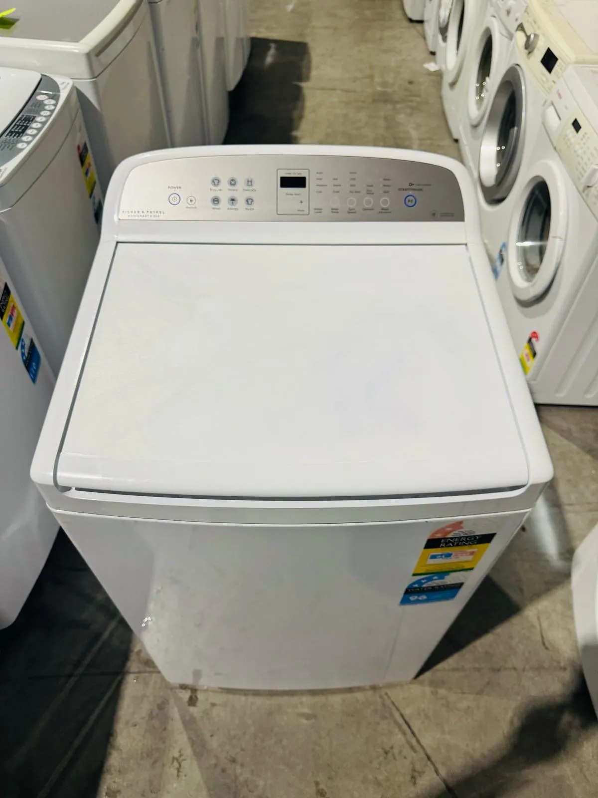 **FISHER & PAYKEL 8.5 KGS TOP LOADER WASHING MACHINE (J)**