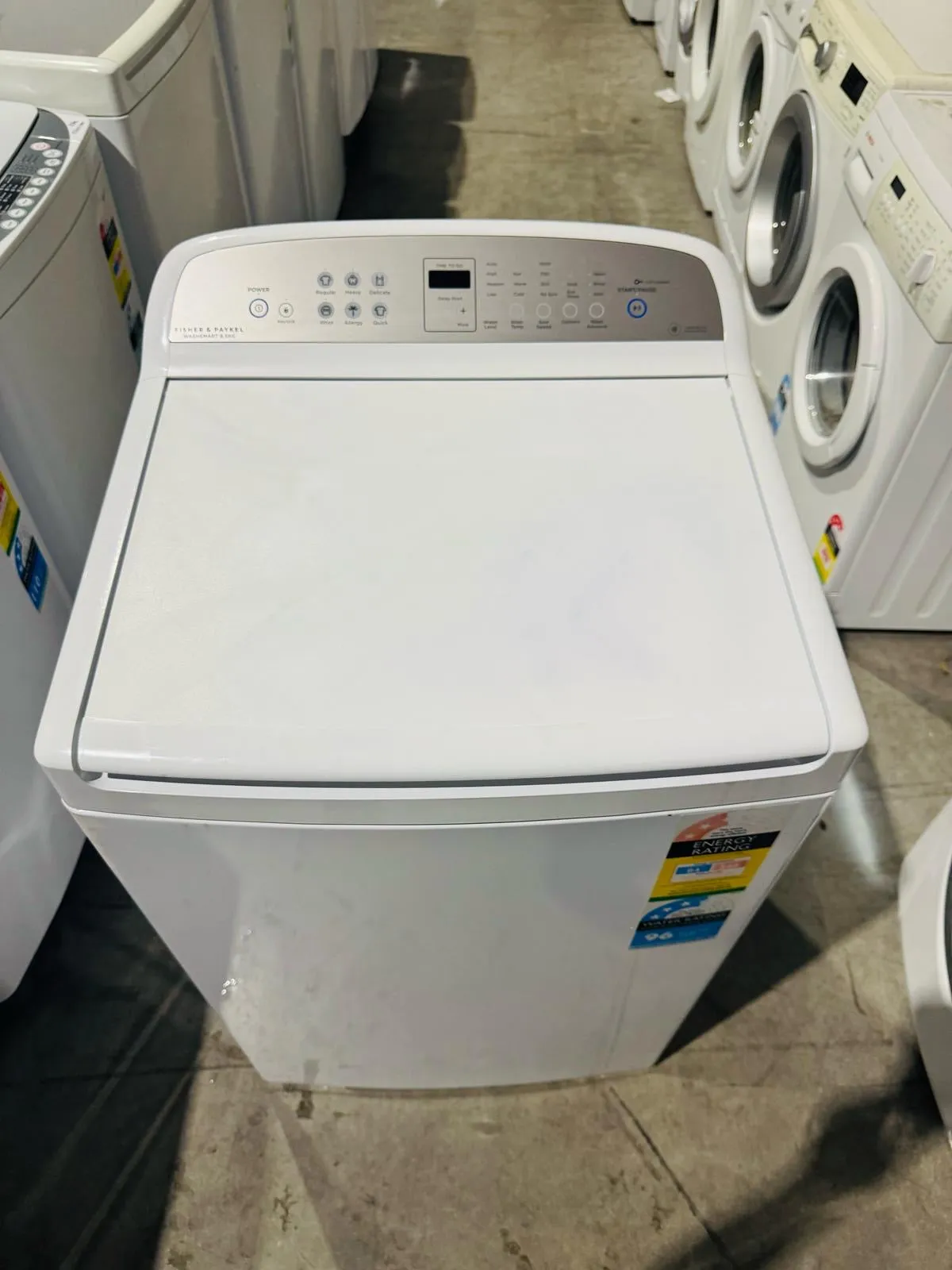 **FISHER & PAYKEL 8.5 KGS TOP LOADER WASHING MACHINE (J)**