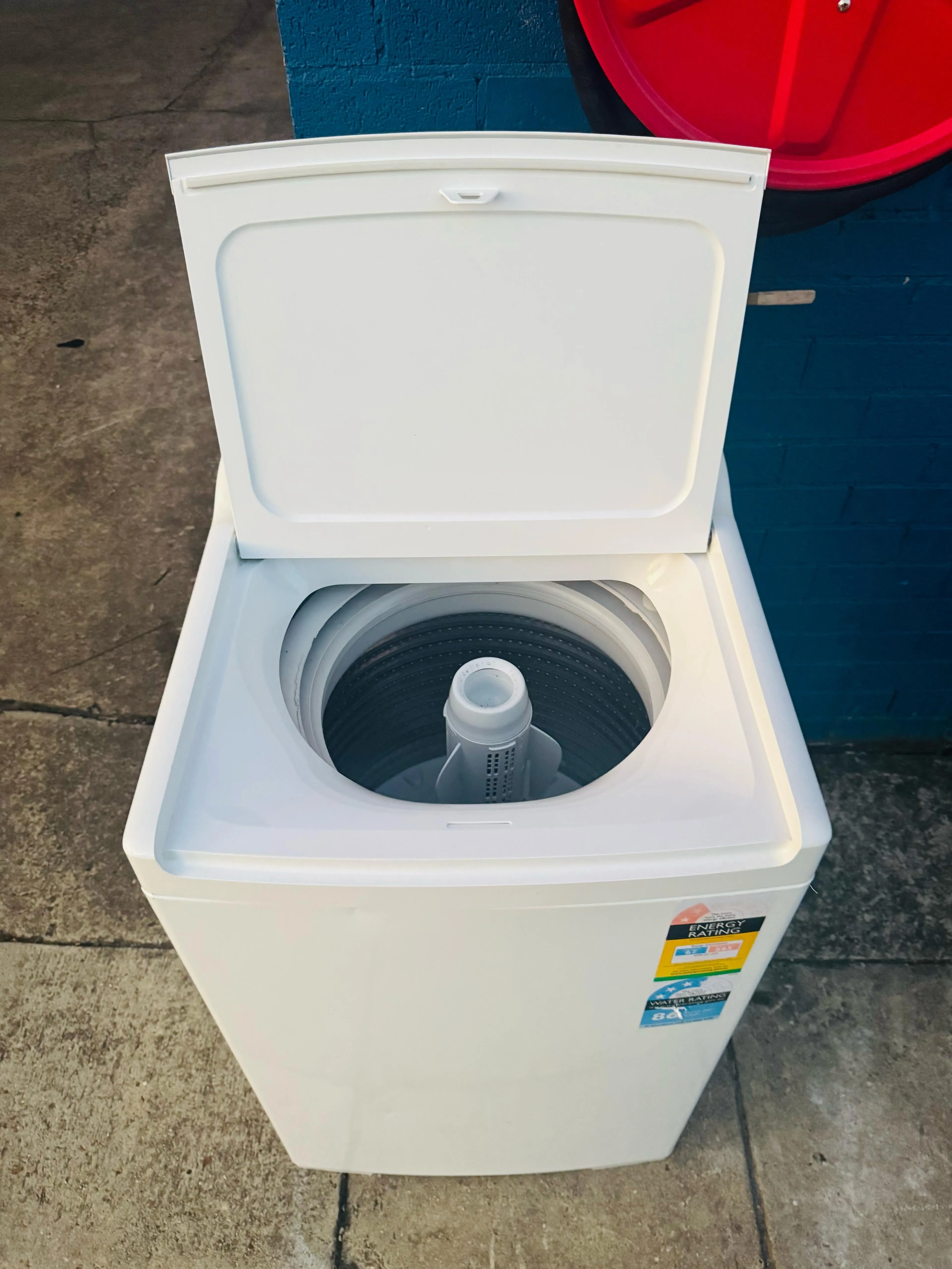 **FISHER & PAYKEL 8.5KGS FRONT LOADER WASHING MACHINE**