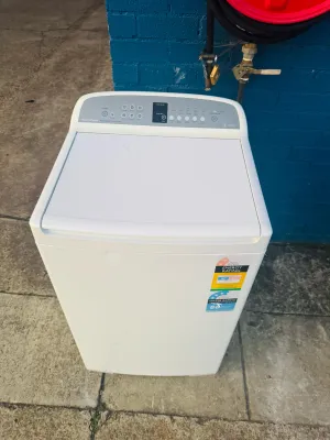 **FISHER & PAYKEL 8.5KGS FRONT LOADER WASHING MACHINE**
