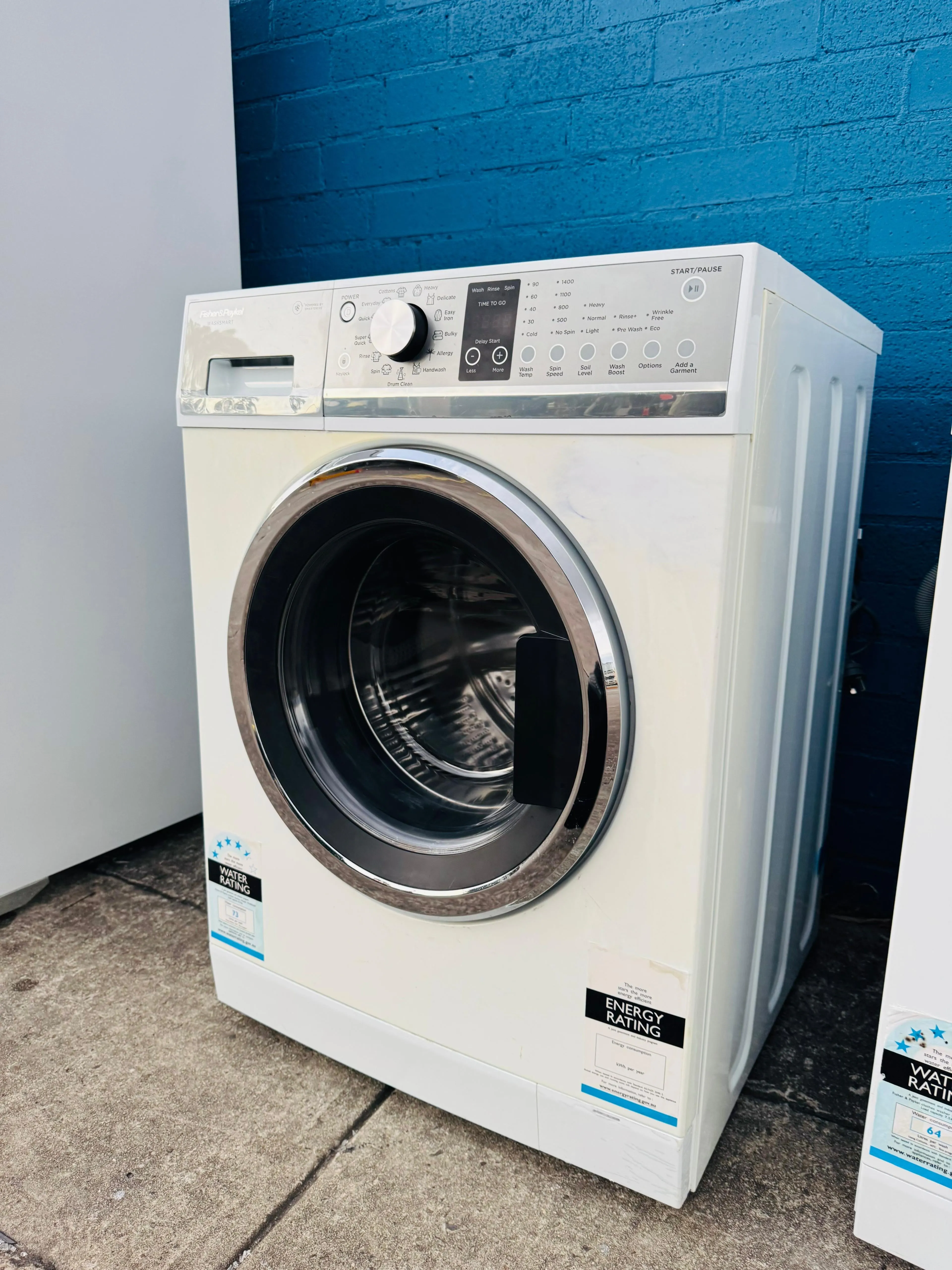 **FISHER & PAYKEL 8.5KGS FRONT LOADER WASHING MACHINE**
