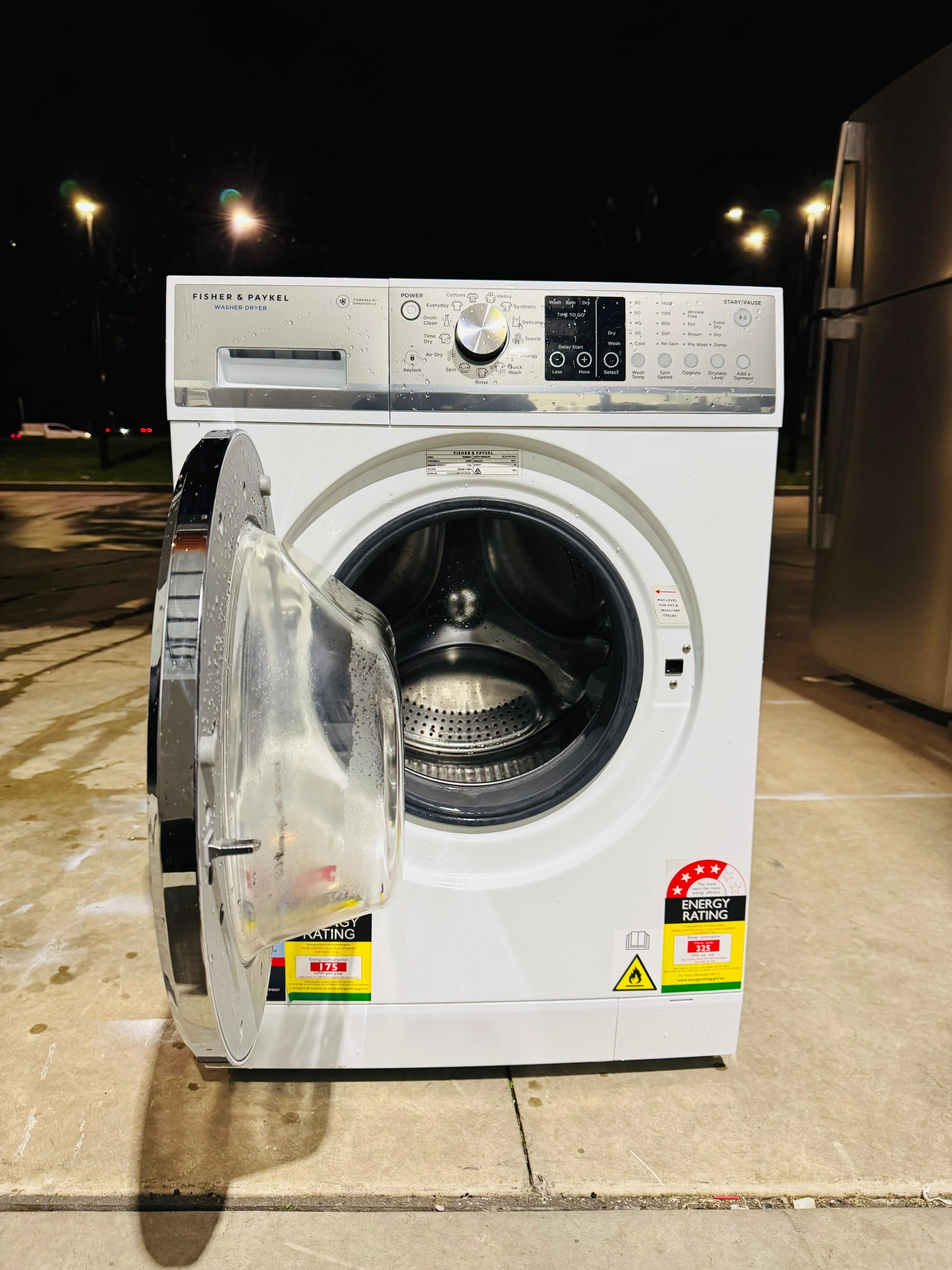 **FISHER & PAYKEL 8.5KGS FRONT LOADER WASHING MACHINE**