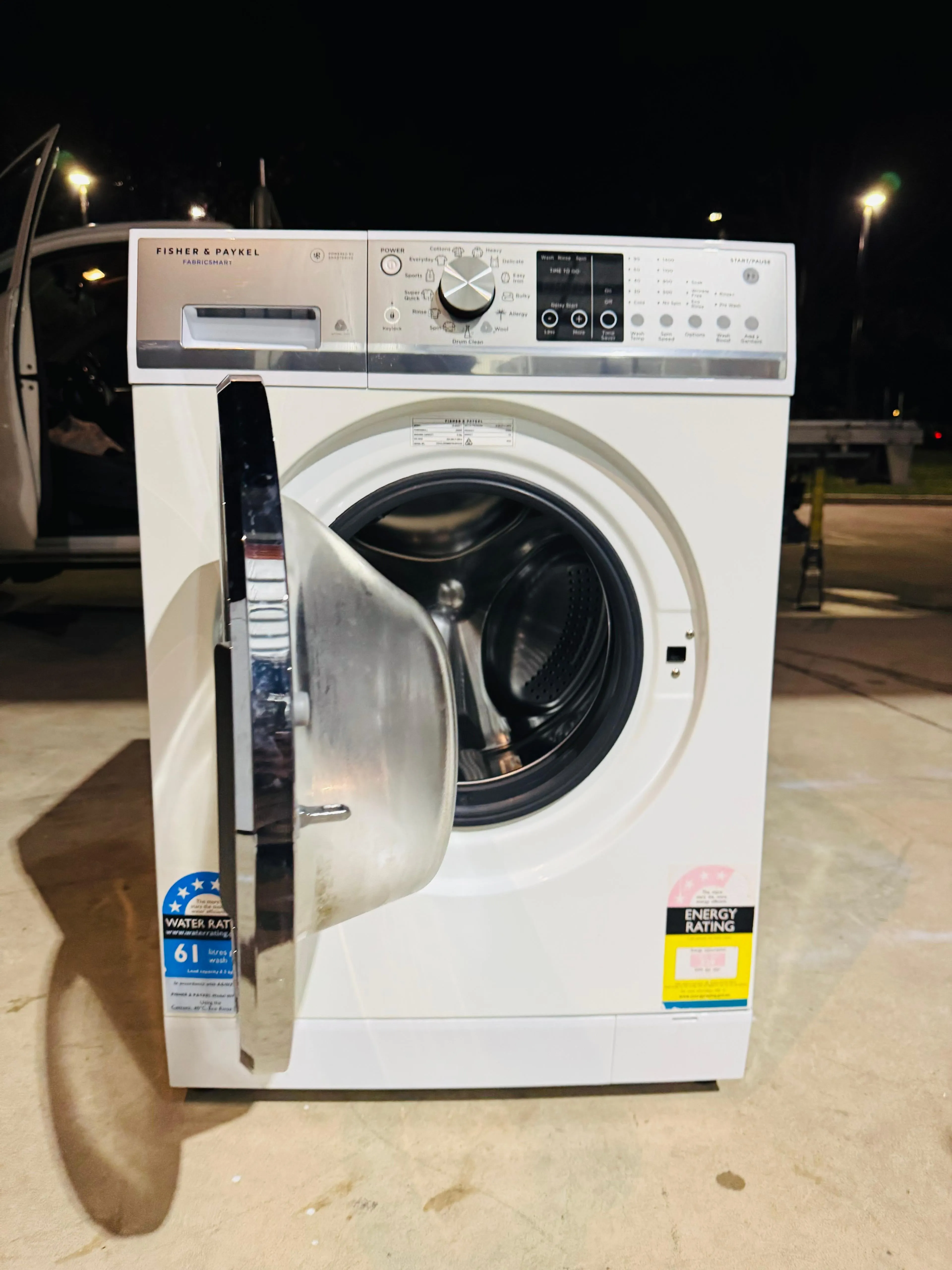 **FISHER & PAYKEL 8.5KGS FRONT LOADER WASHING MACHINE**