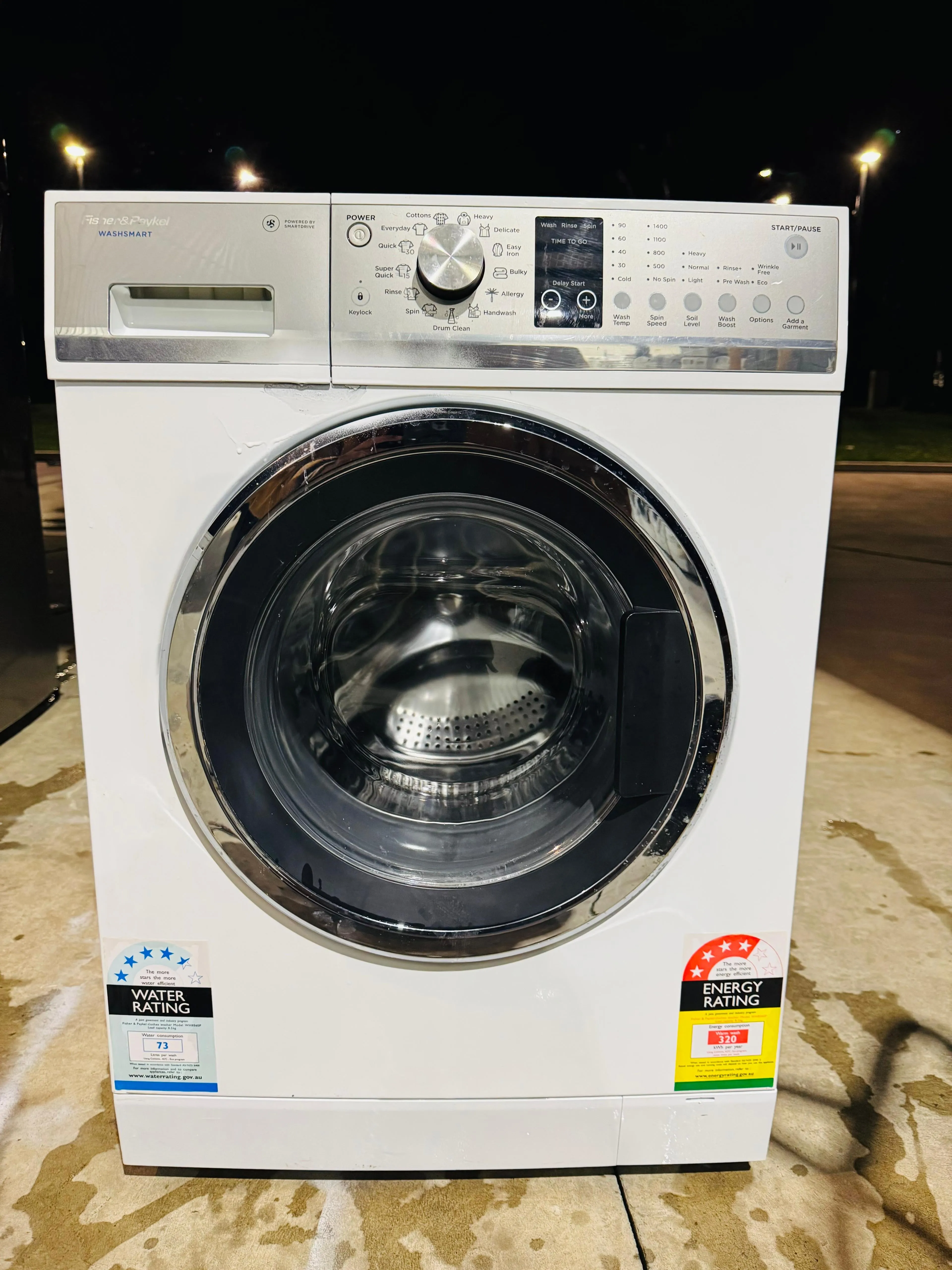 **FISHER & PAYKEL 8.5KGS FRONT LOADER WASHING MACHINE**