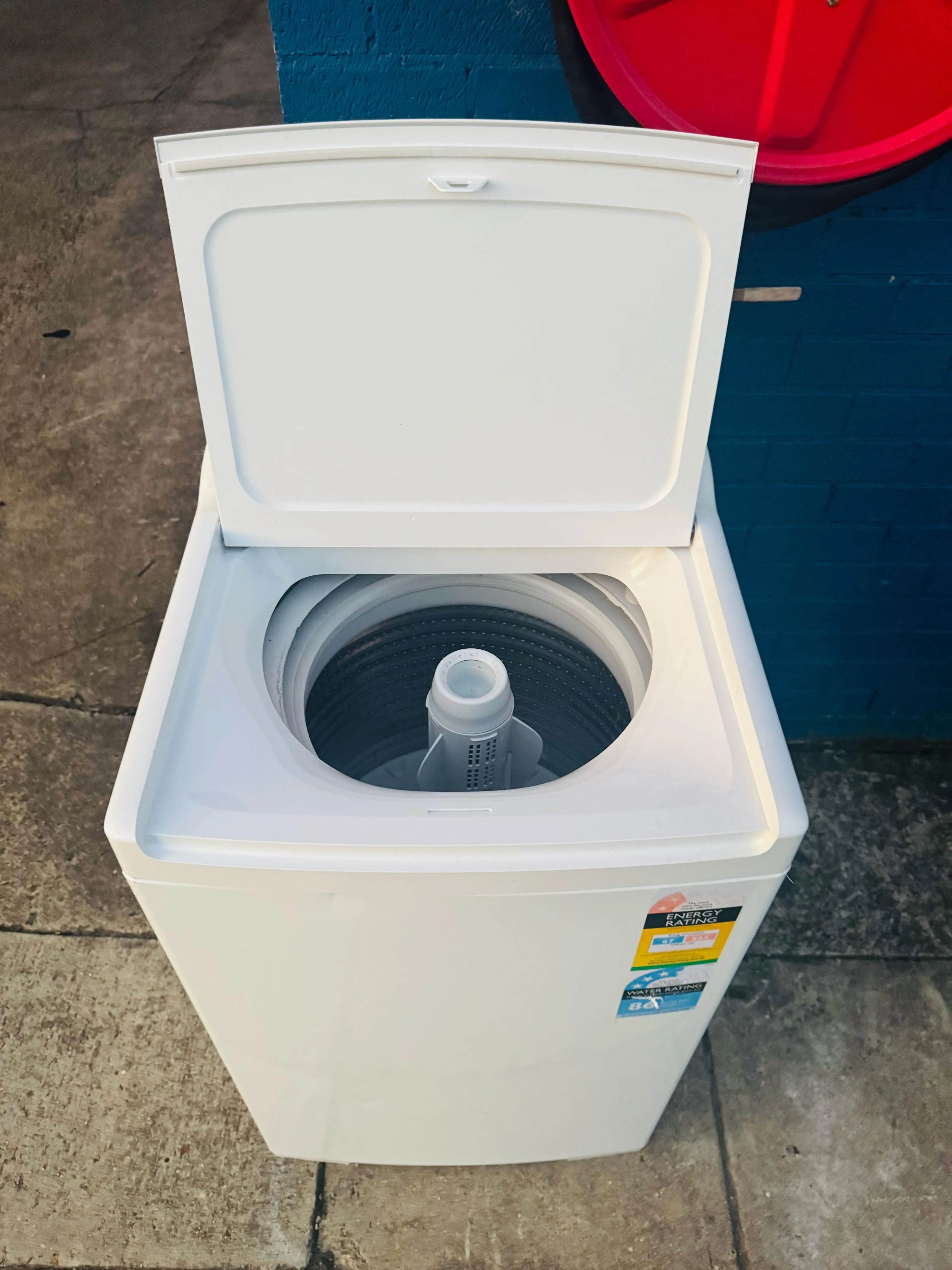 **FISHER & PAYKEL 8.5KGS FRONT LOADER WASHING MACHINE**