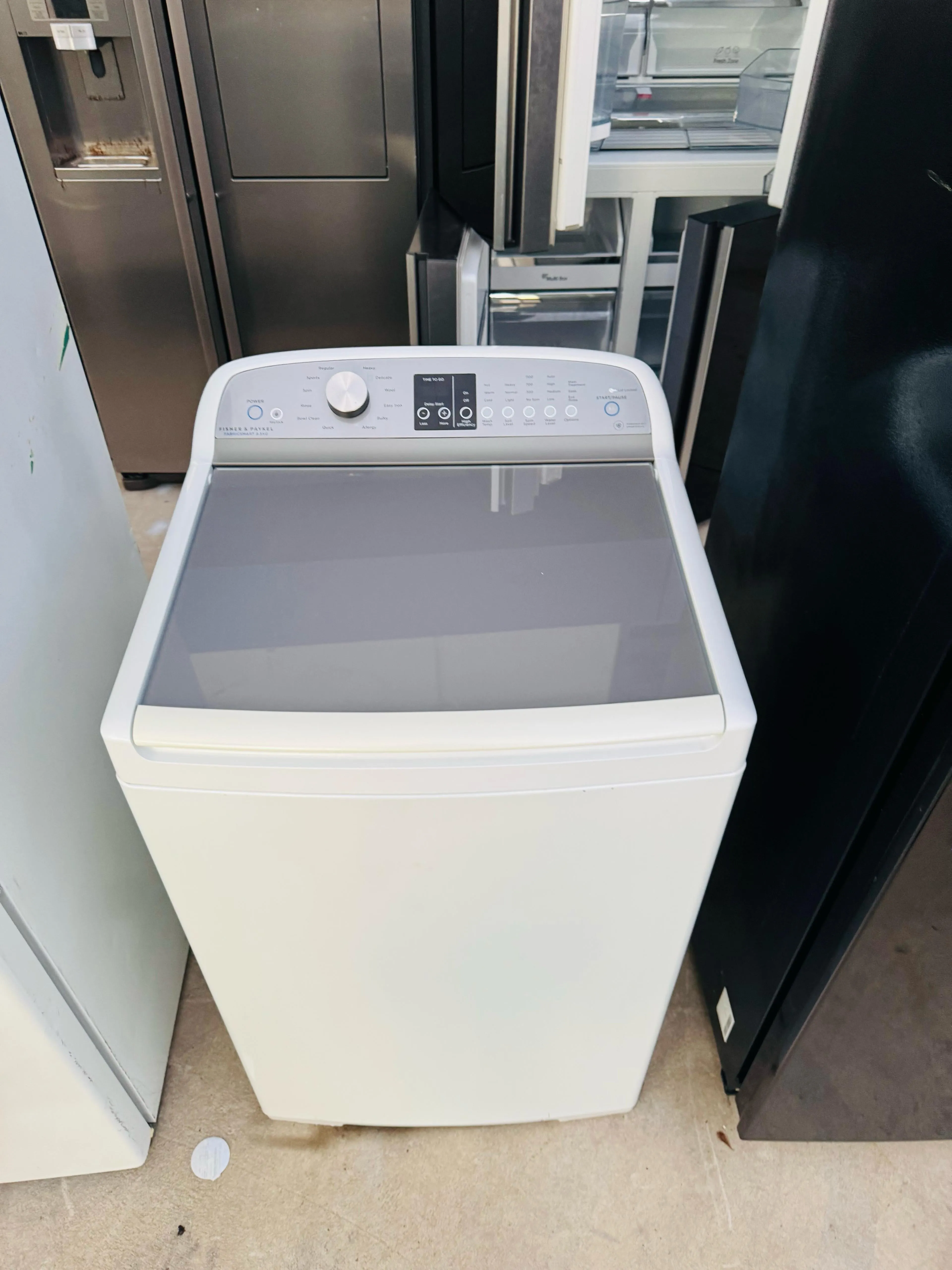**FISHER & PAYKEL 8.5KGS TOP LOADER WASHING MACHINE**