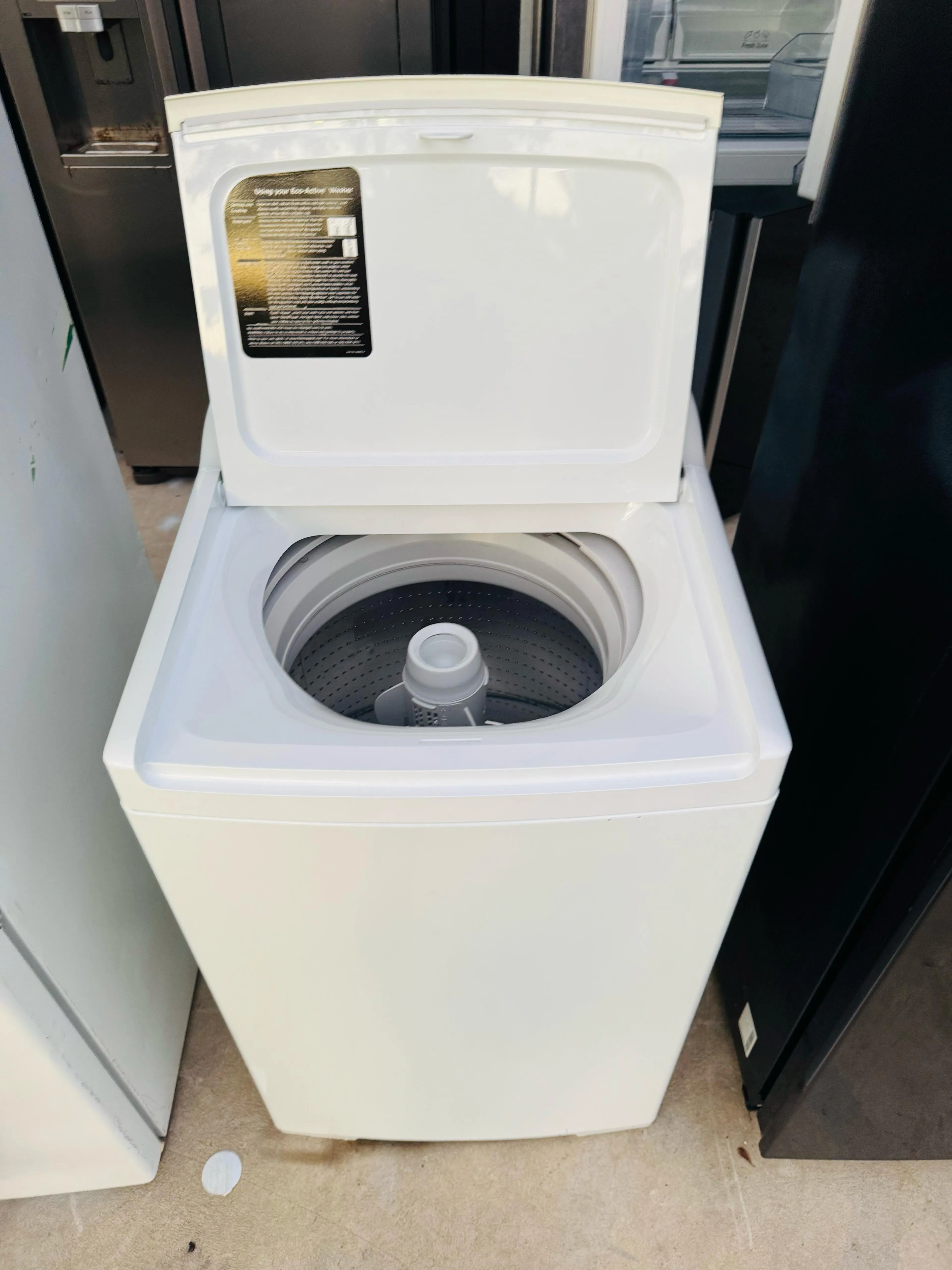 **FISHER & PAYKEL 8.5KGS TOP LOADER WASHING MACHINE**