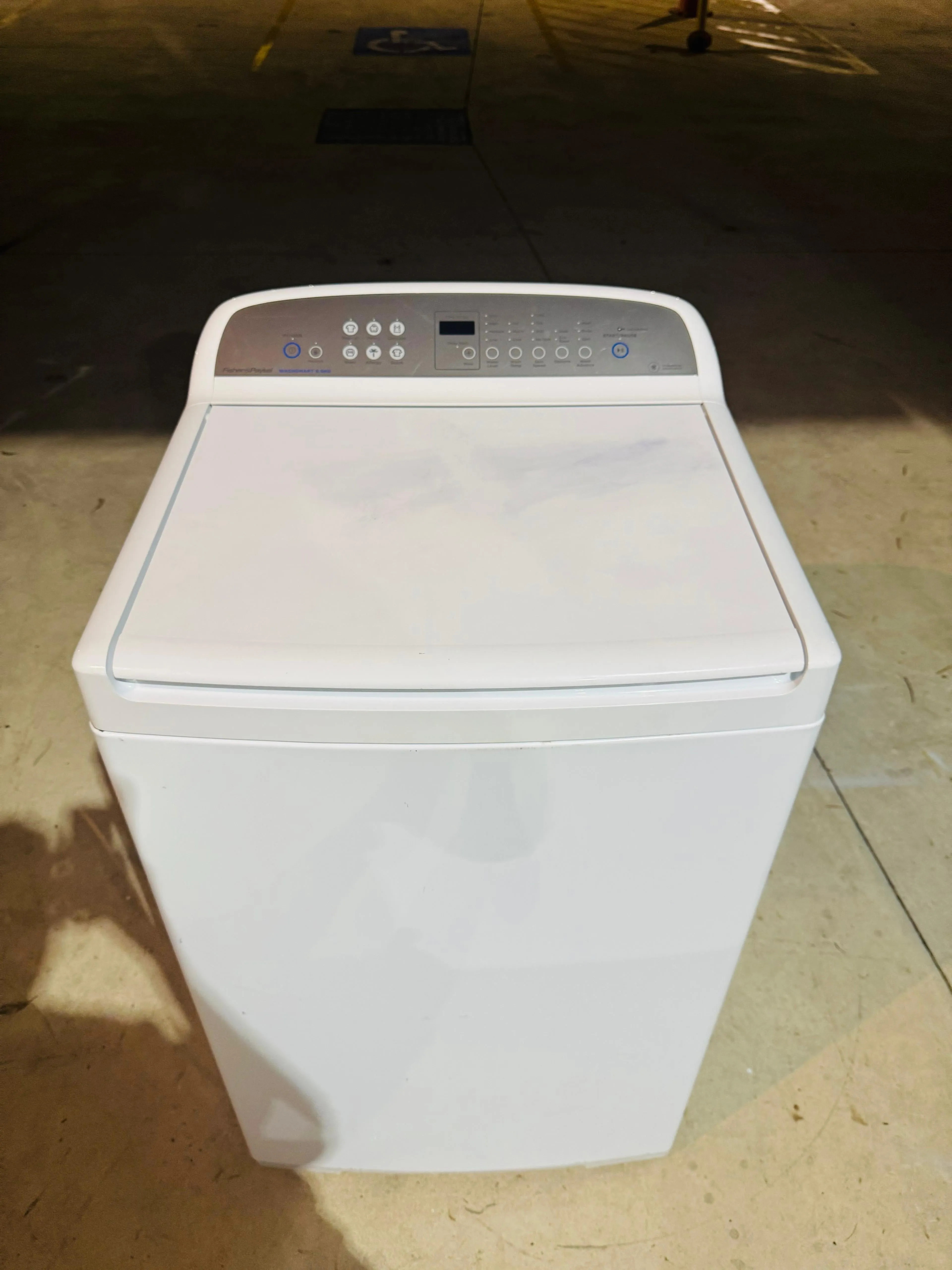 **FISHER & PAYKEL 8.5KGS TOP LOADER WASHING MACHINE**