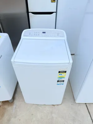 **FISHER & PAYKEL 8KGS TOP LOADER WASHING MACHINE (k)**