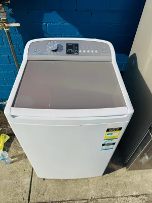 **FISHER & PAYKEL 8KGS TOP LOADER WASHING MACHINE**