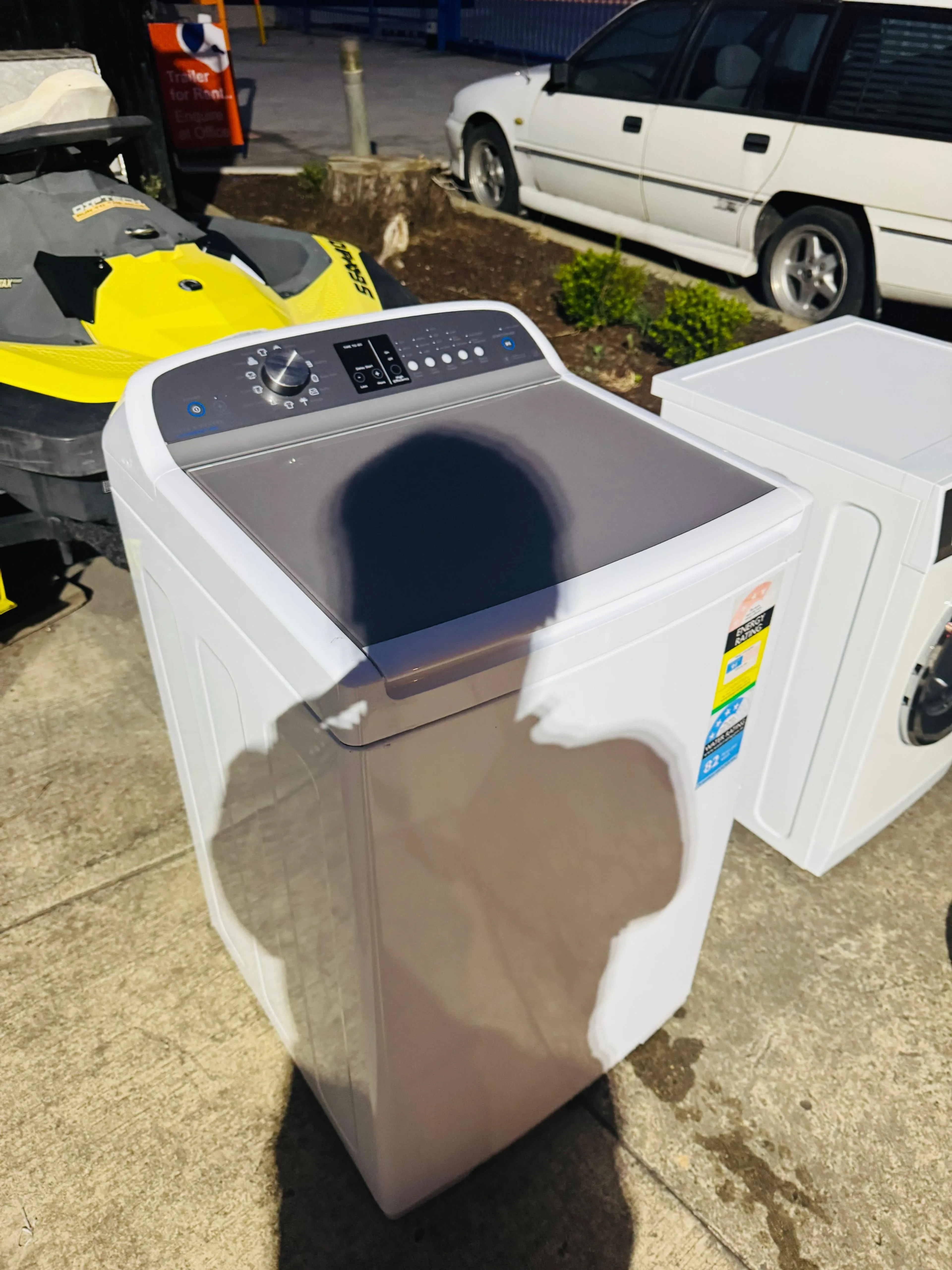 **FISHER & PAYKEL 8KGS TOP LOADER WASHING MACHINE**
