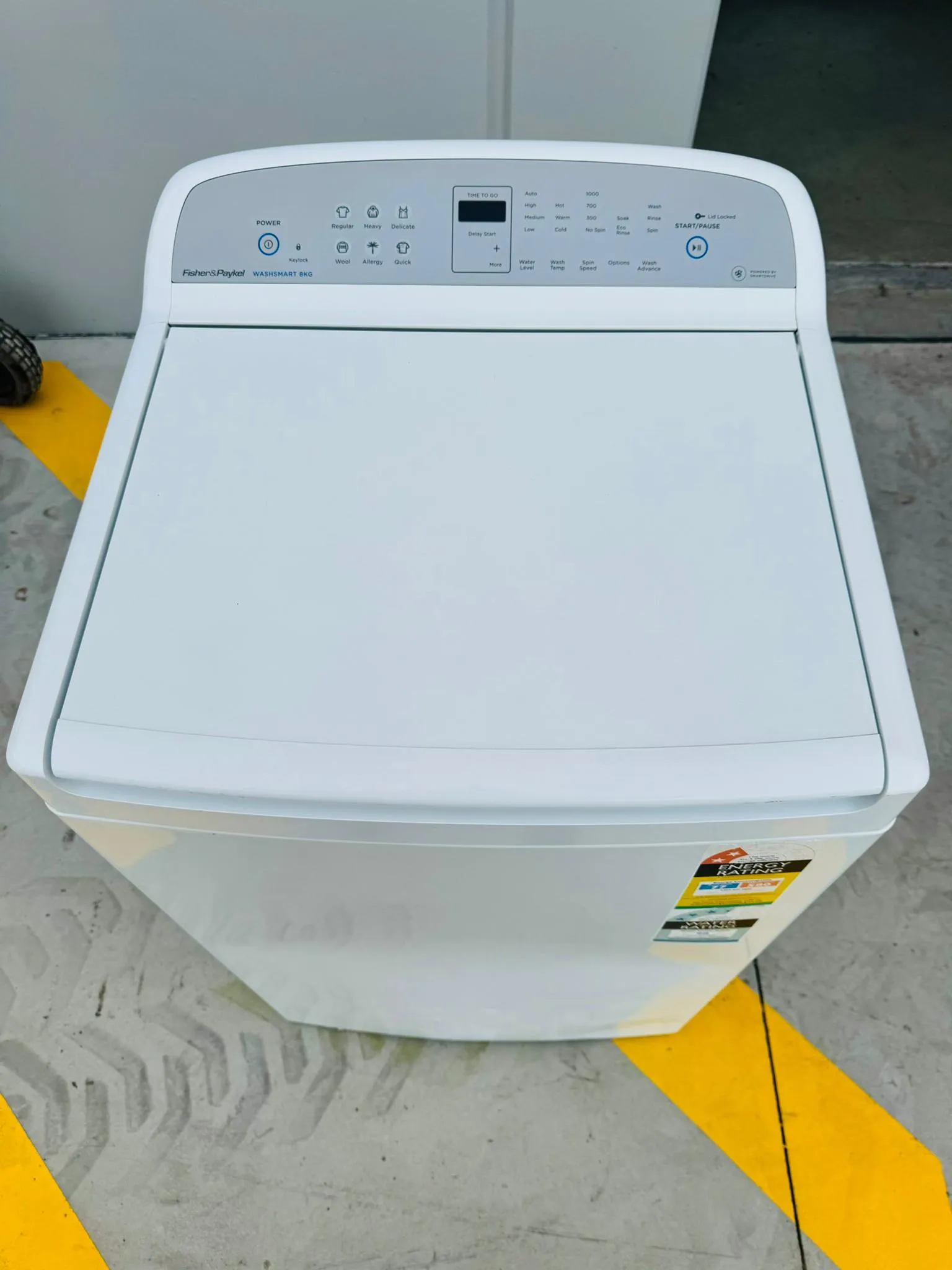 FISHER & PAYKEL 8KGS  TOP LOADER WASHINGMACHINE