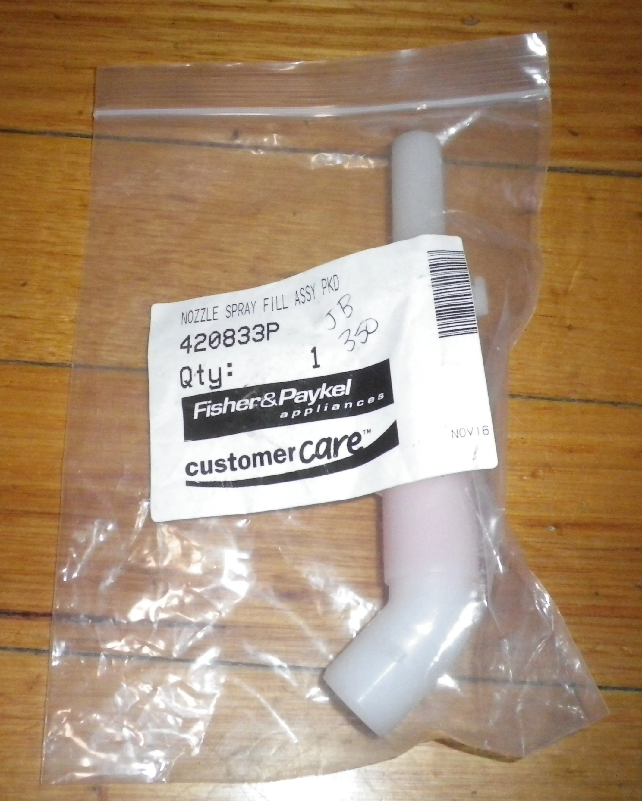 Fisher & Paykel AquaSmart Washer Inlet Nozzle Assembly - Part # FP420833P