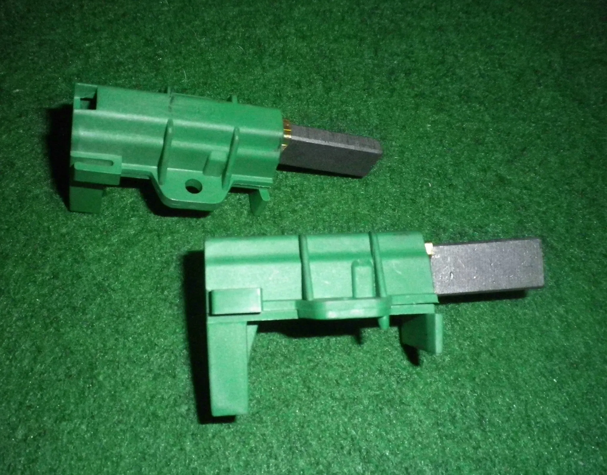 Fisher & Paykel, Beko, Belling Front Loader Carbon Motor Brushes - Part # CAR140