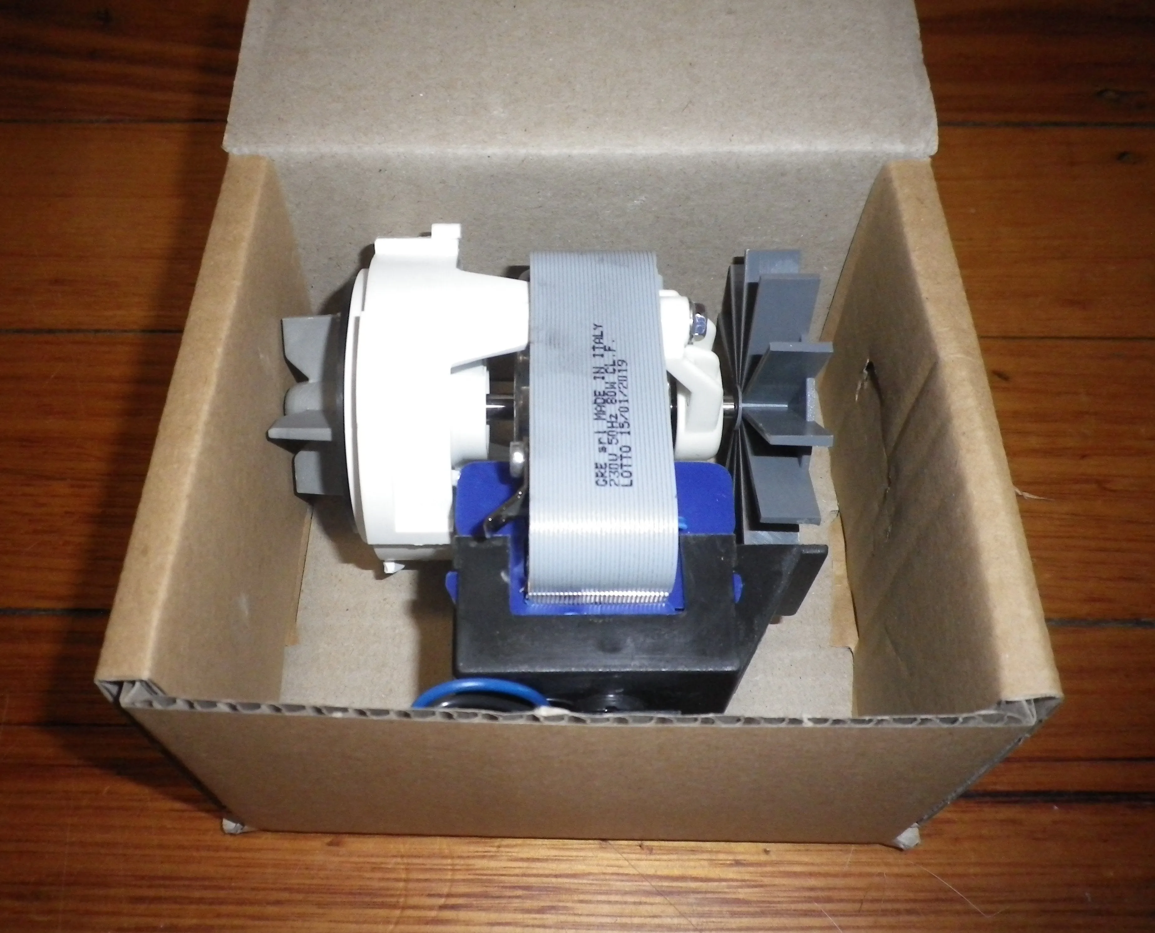 Fisher & Paykel GRE Smartdrive Electric Drain Pump - Part # FP430144