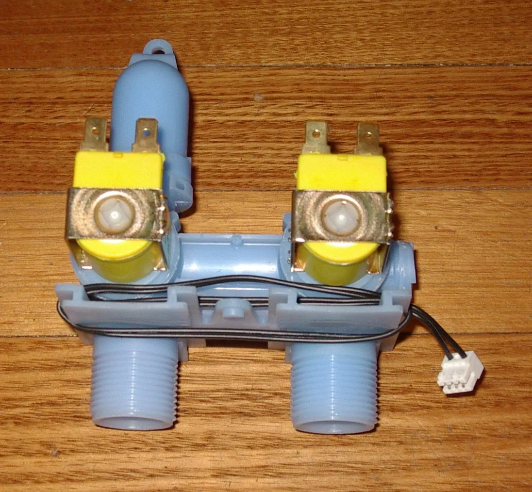 Fisher & Paykel GW512, GW612, GW712 24Volt Dual Blue Inlet Valve Part # 424353P