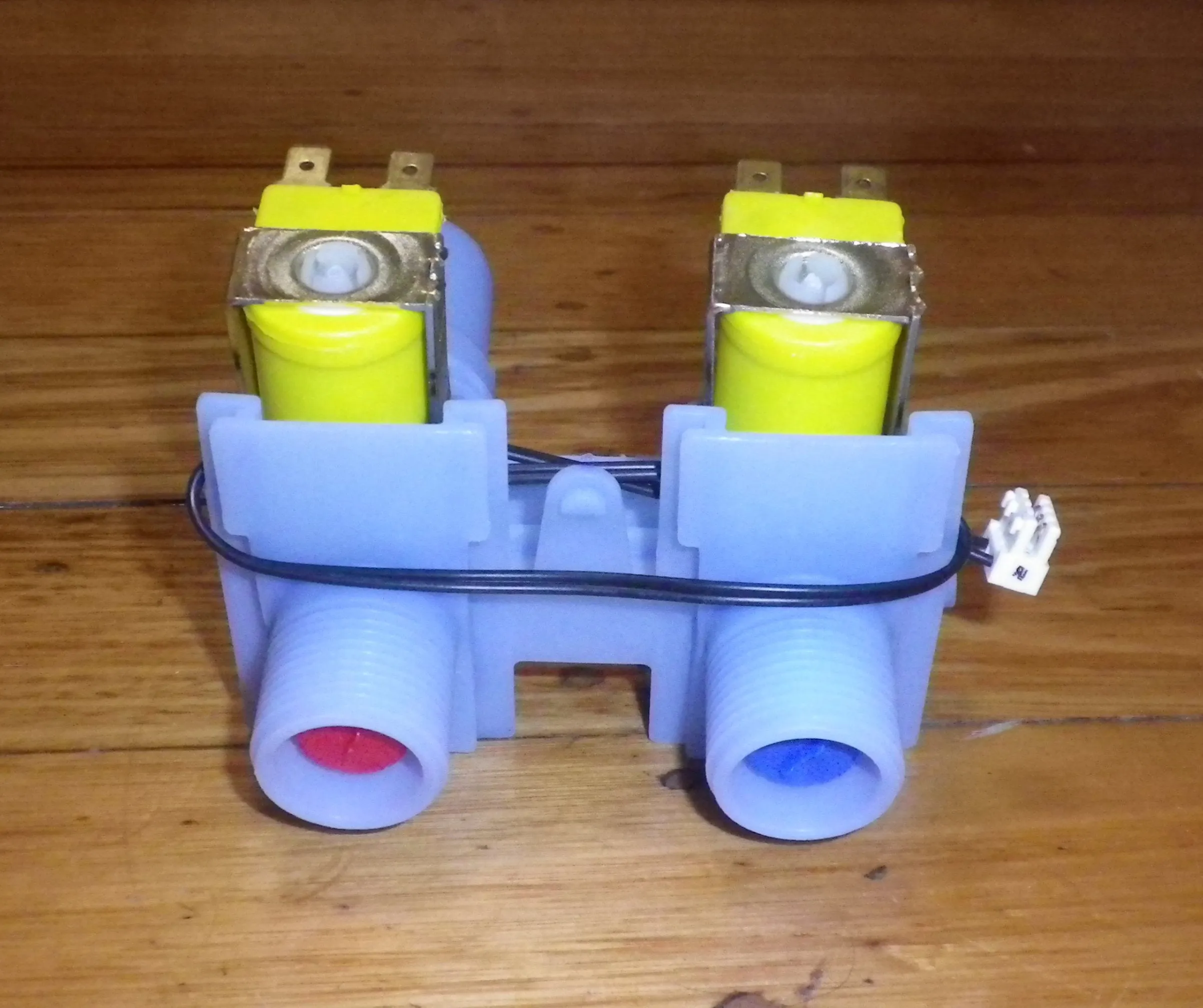 Fisher & Paykel GW512, GW612, GW712 24Volt Dual Blue Inlet Valve - Part # FP090