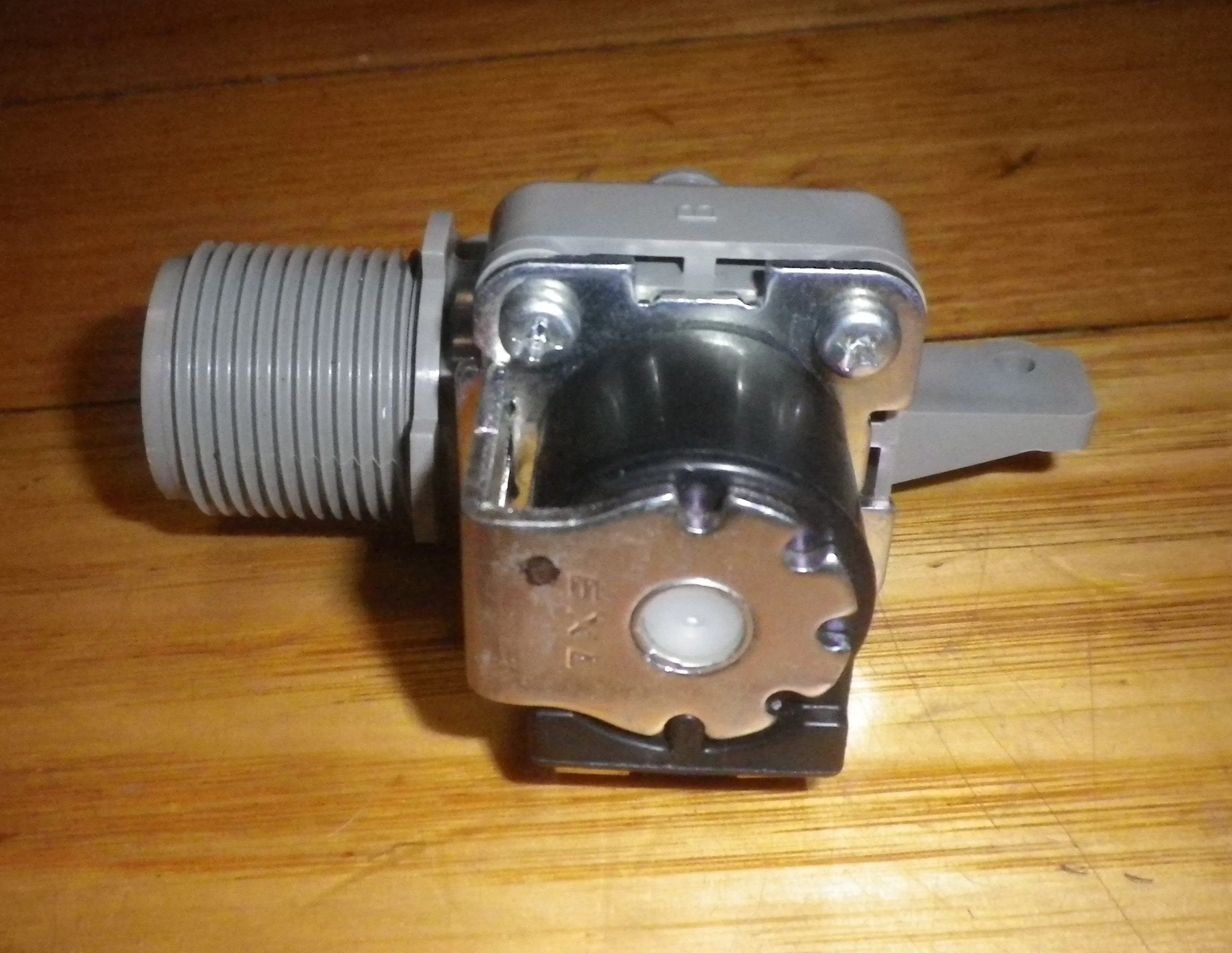 Fisher & Paykel, Haier Top Loader Single Hot Water Inlet Valve - Part # H0034000570A