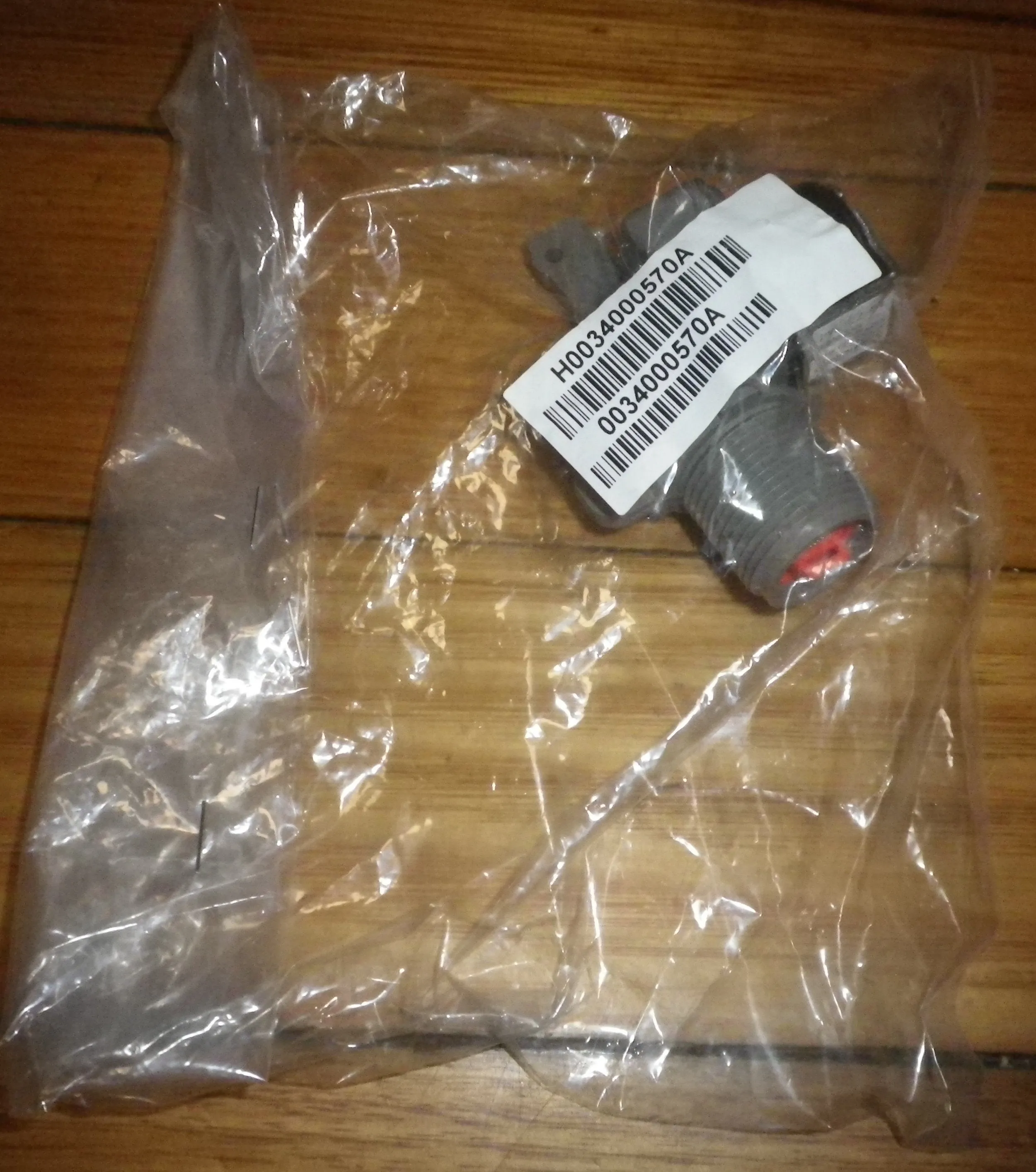 Fisher & Paykel, Haier Top Loader Single Hot Water Inlet Valve - Part # H0034000570A