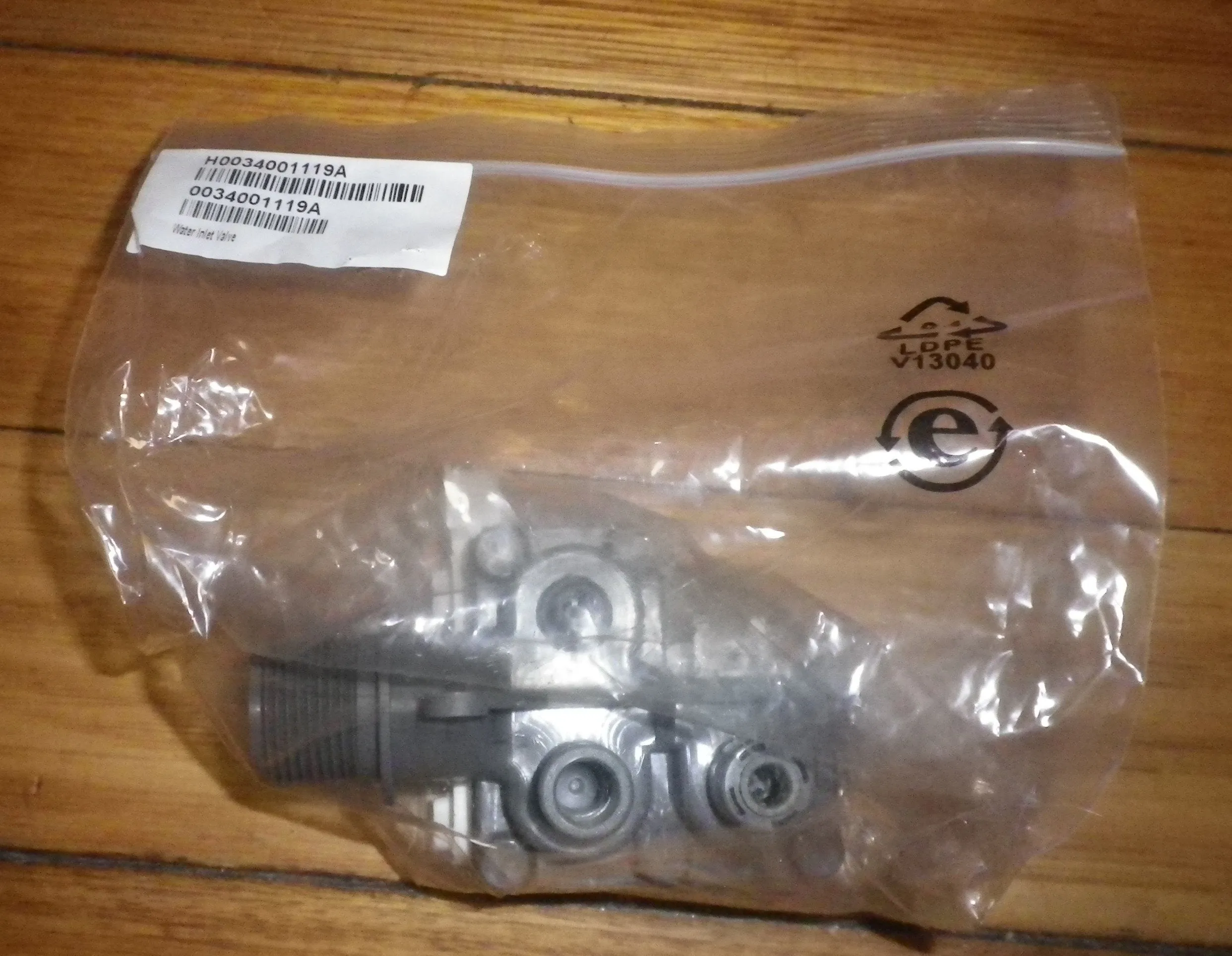 Fisher & Paykel, Haier Top Loader Triple Cold Water Inlet Valve - Part # H0034001119A