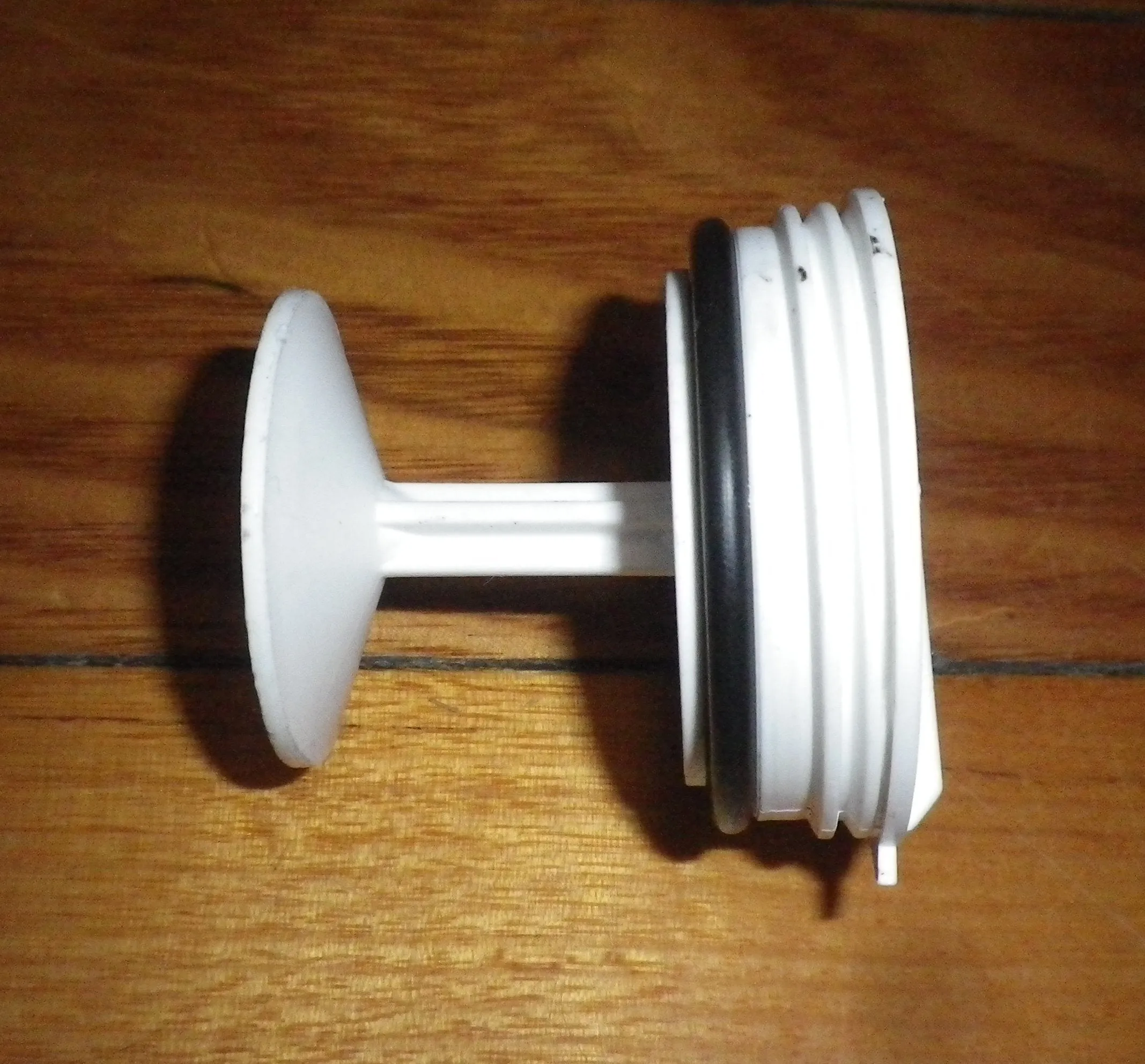 Fisher & Paykel, Haier Washer Pump Lint Filter Button Trap Insert - Part # FP790391
